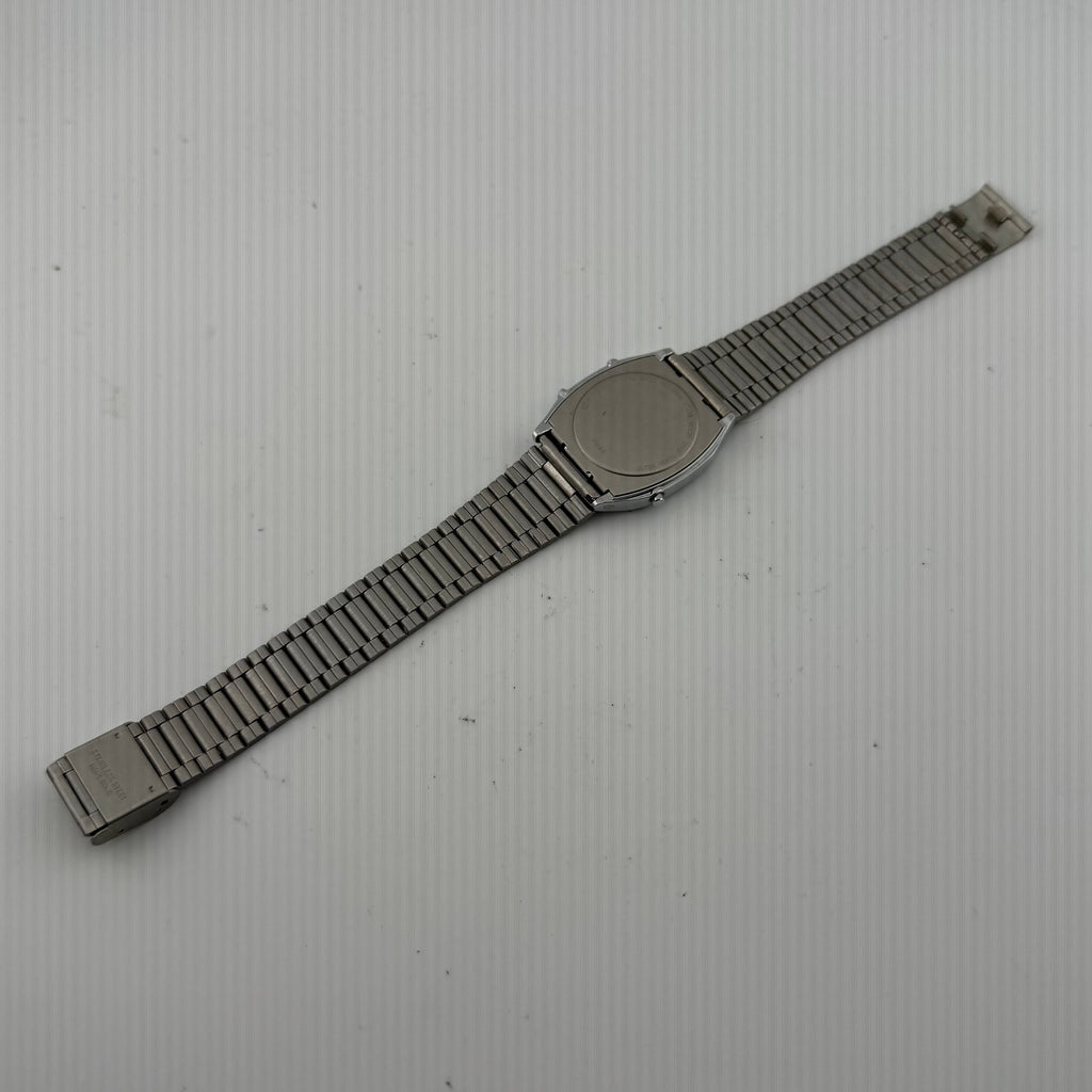 Vintage Lorus Alarm Chronograph Digital Watch Y798-4810 Japan 32mm (Fully Tested and working)- £40.00