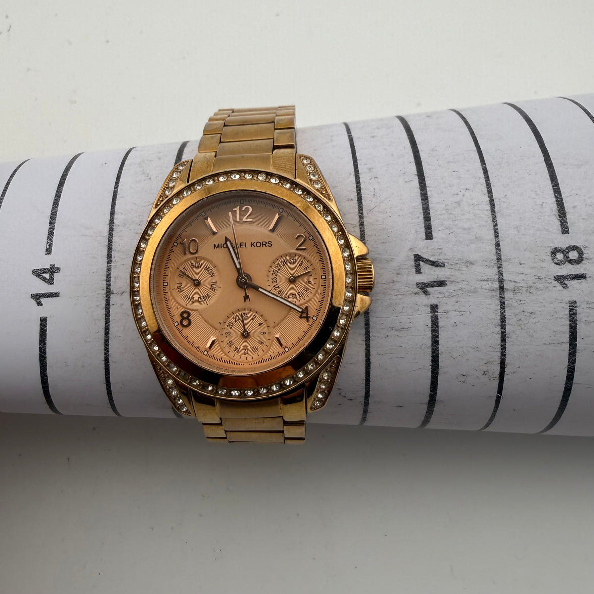 Michael Kors Blair MK5613 Ladies Rose Gold Crystal Set Multifunction Watch 35mm- £30.00