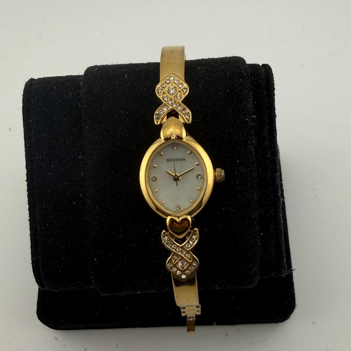 Sekonda Ladies Gold Tone Quartz Watch Crystal Set Heart Bracelet Fully Tested and Working- £12.00
