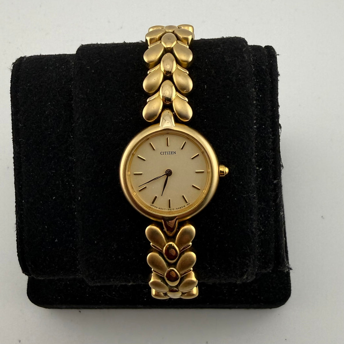 Vintage Citizen 5920-S53540 Gold Tone Ladies Quartz Watch 25mm (Fully Tested and working)- £40.00