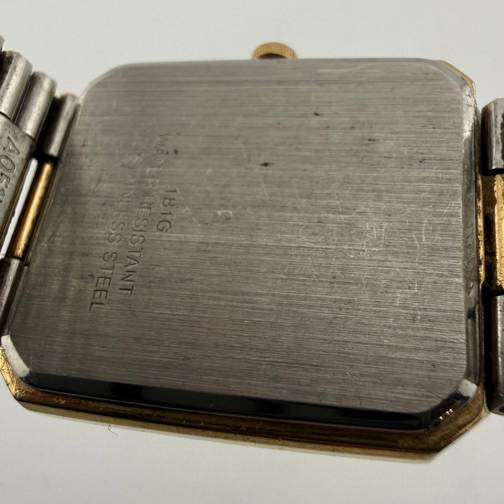 Vintage Accurist Gents Gold Tone Quartz Date Bracelet Watch Fully Tested and Working- £20.00