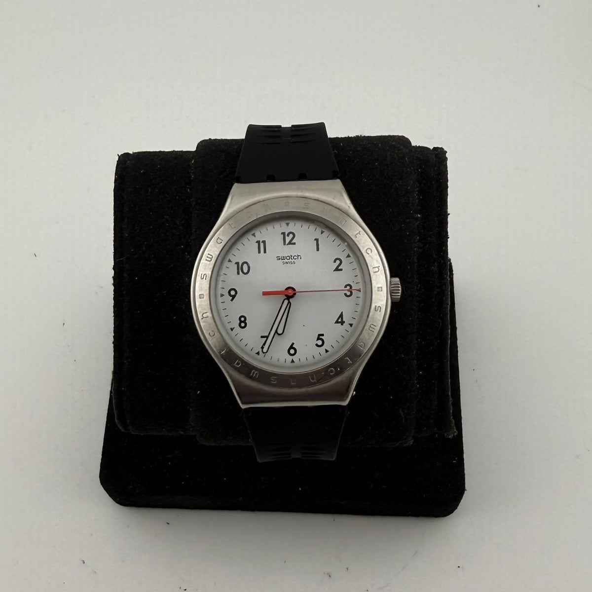 Swatch Irony Swiss Quartz Gents Watch White Dial Black Silicone Strap Fully Tested and Working- £30.00