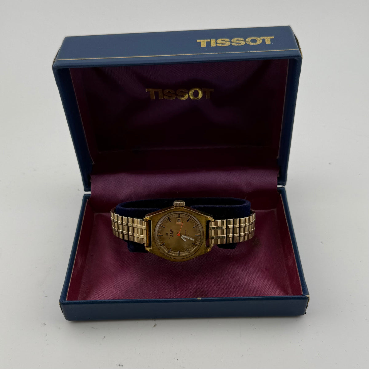Vintage Tissot Swiss Mechanical Gold Tone Date Watch Fully Working