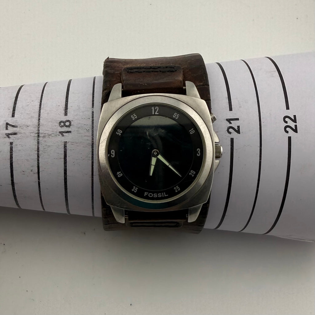 Fossil Men’s Retro Black Dial Wide Brown Leather Cuff Watch 43mm (Fully Tested and working)- £35.00