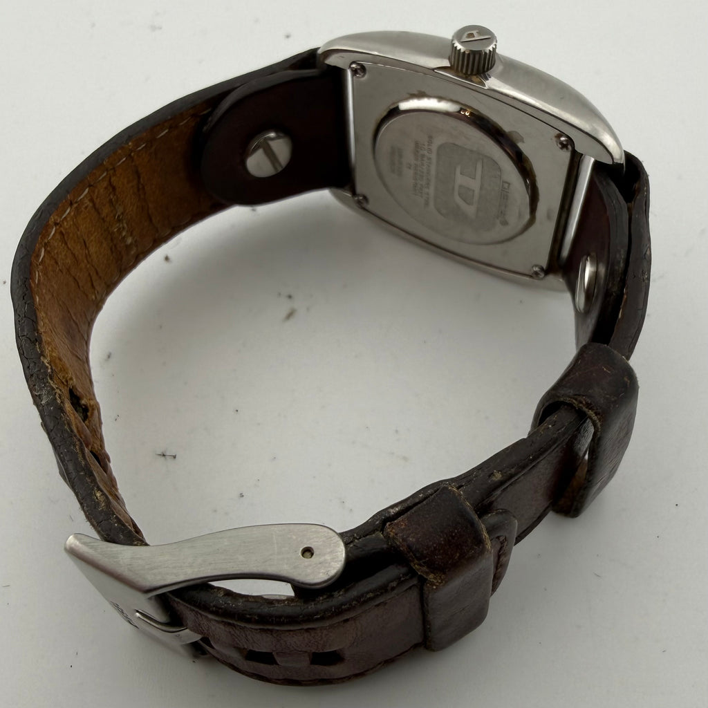 Diesel DZ-2030 Gents Green World Map Day Date Quartz Watch Fully Tested and Working- £25.00