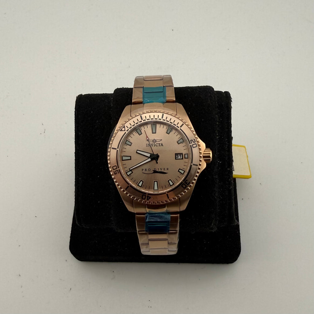 Invicta Pro Diver 21566 Rose Gold Ladies Quartz Watch Boxed (Fully Tested and working)- £75.00