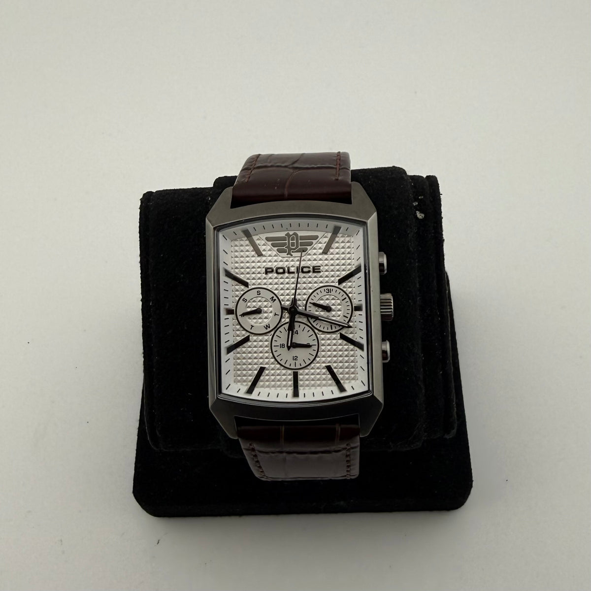 Police Saleve JF22048 Gents Rectangular Multifunction Quartz Watch 37mm (Fully Tested and Working)- £45.00