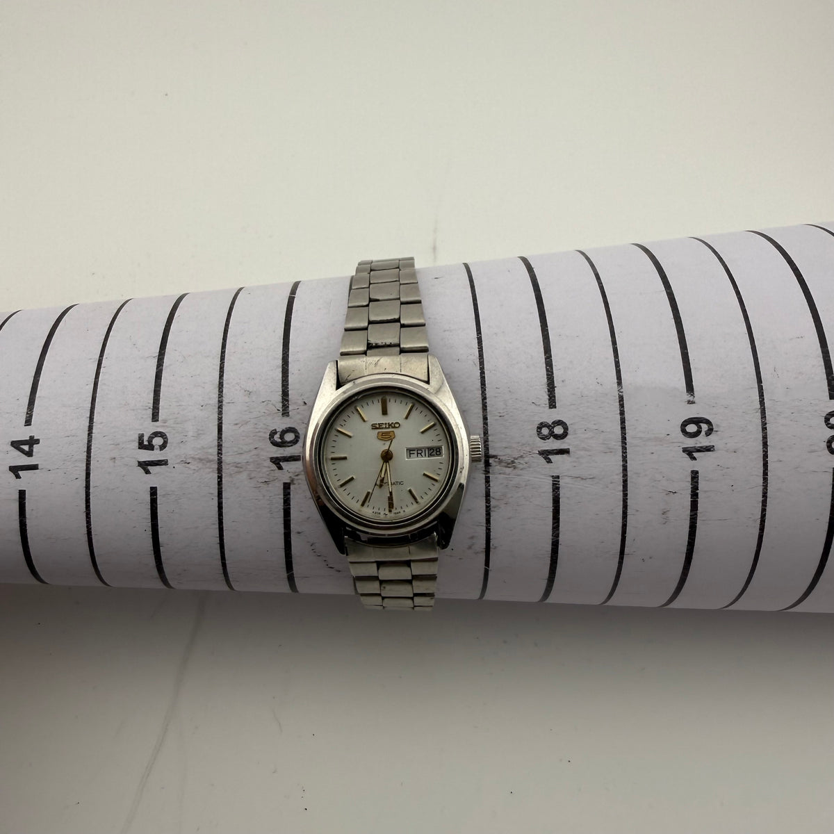 Vintage Seiko 5 Automatic 4206-0500 Ladies Watch 1979 (Fully Tested and Working)- £80.00