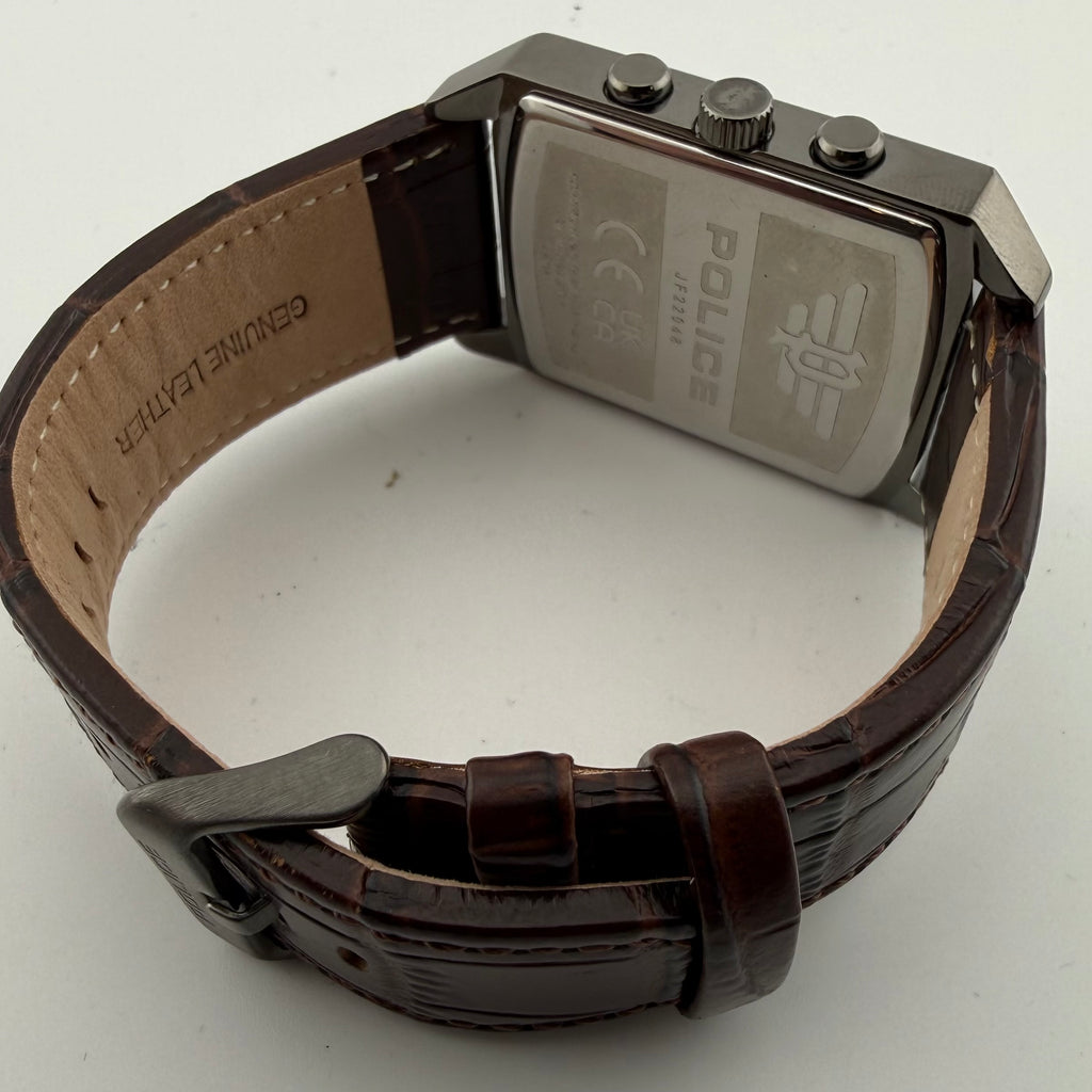 Police Saleve JF22048 Gents Rectangular Multifunction Quartz Watch 37mm (Fully Tested and Working)- £45.00