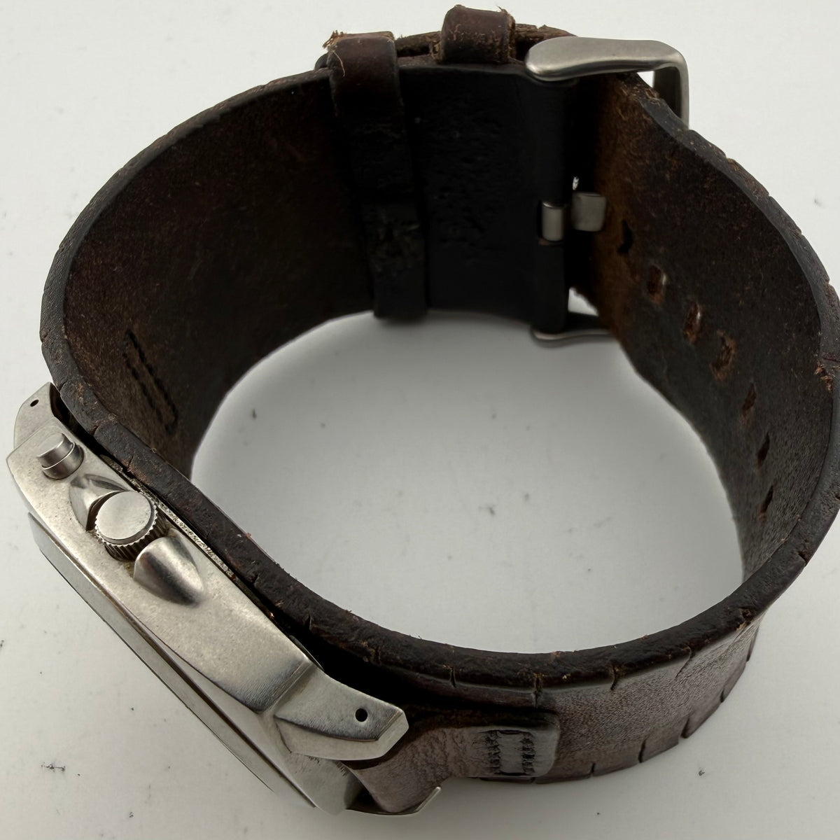 Fossil Men’s Retro Black Dial Wide Brown Leather Cuff Watch 43mm (Fully Tested and working)- £35.00