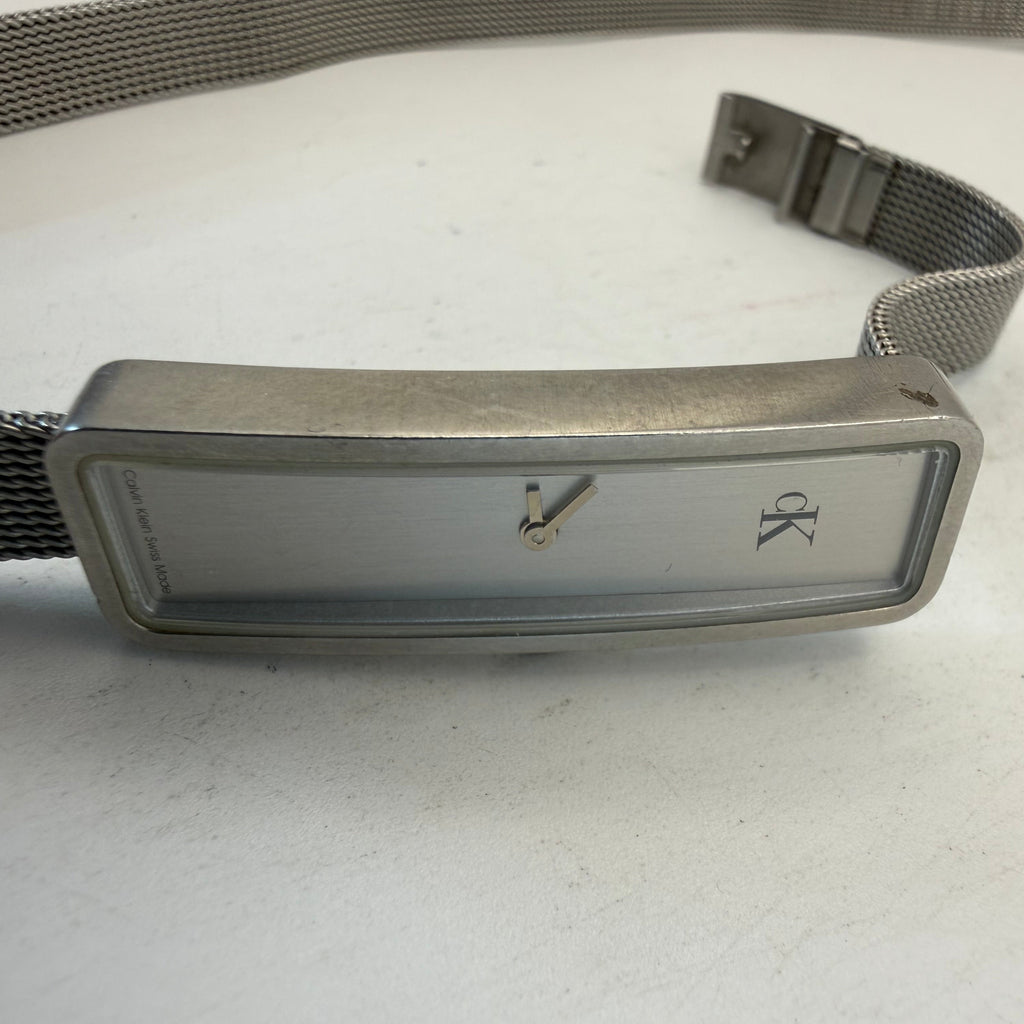 Calvin Klein Swiss Made Ladies Long Rectangular Silver Mesh Watch (Fully Tested and working)- £30.000