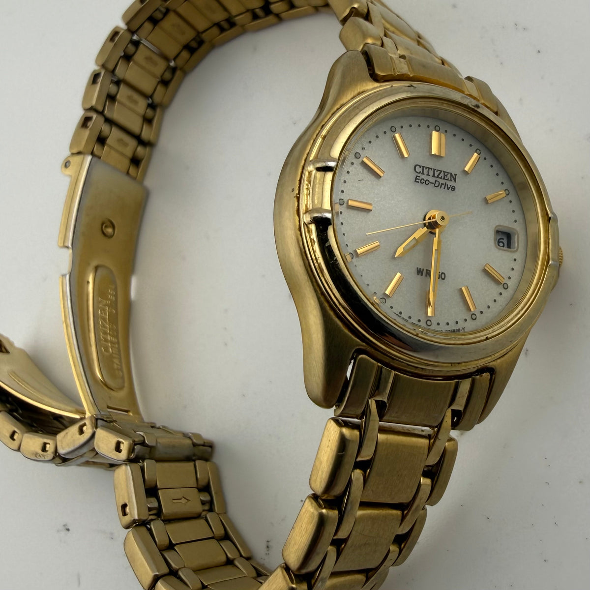 Citizen Eco-Drive Gold Tone Bracelet Watch – WR50 Date Model Fully Tested and Working £45.00