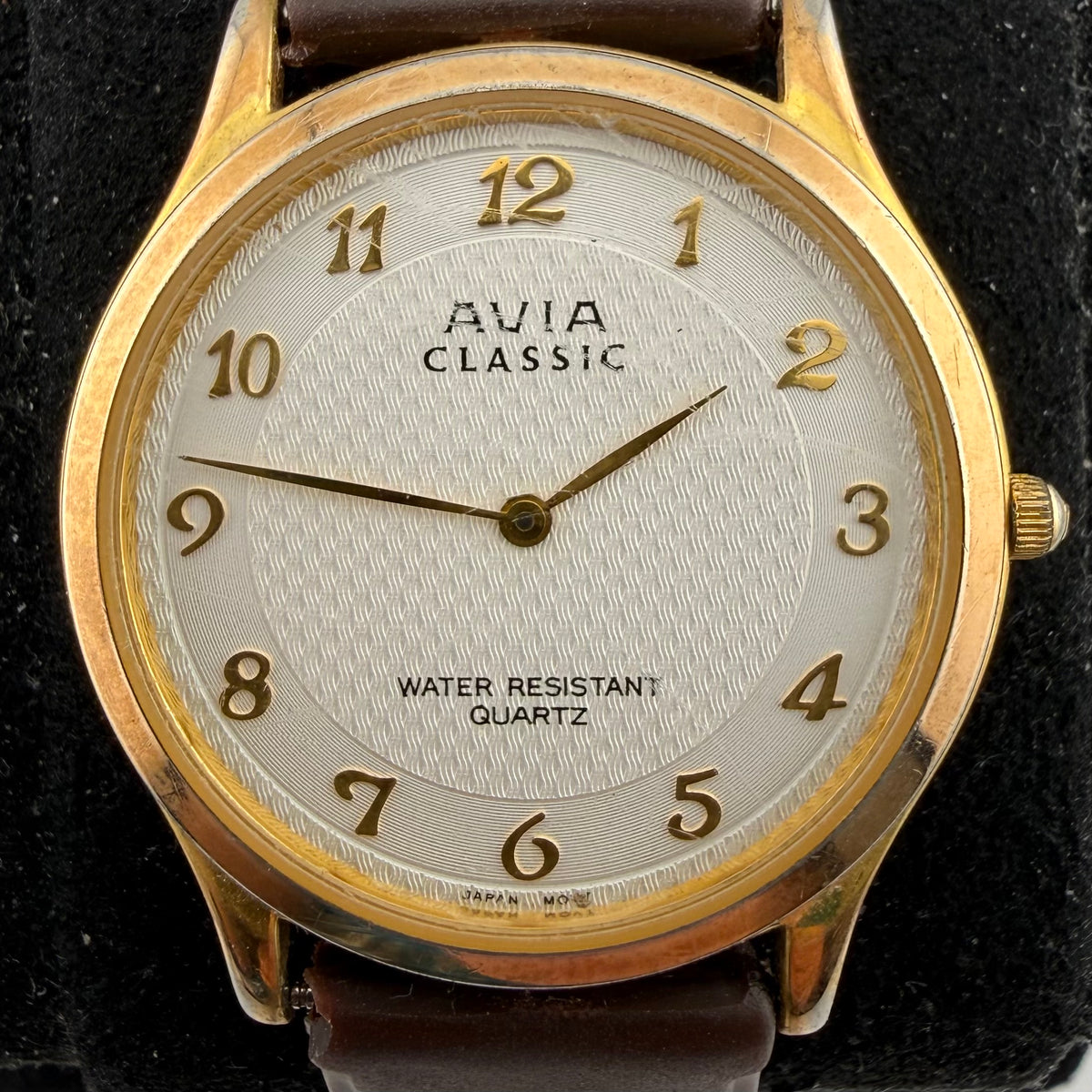 Avia Classic Mens Gold Tone Quartz Watch Fully Tested and Working- £30.00