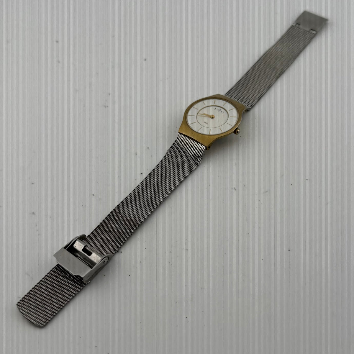 Skagen Denmark Vintage Style Two Tone Quartz Mesh Bracelet Watch Fully Tested and - £20.00