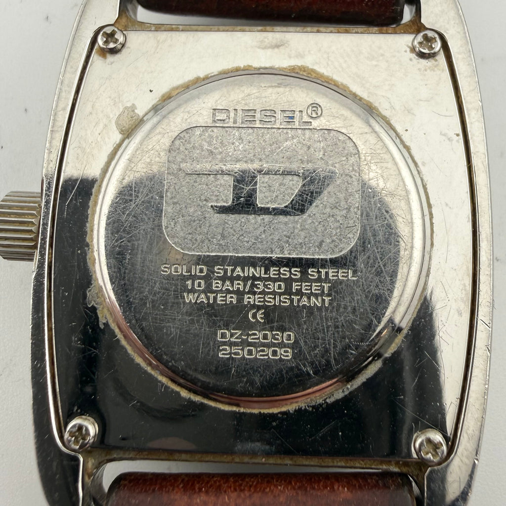Diesel DZ-2030 Gents Green World Map Day Date Quartz Watch Fully Tested and Working- £25.00
