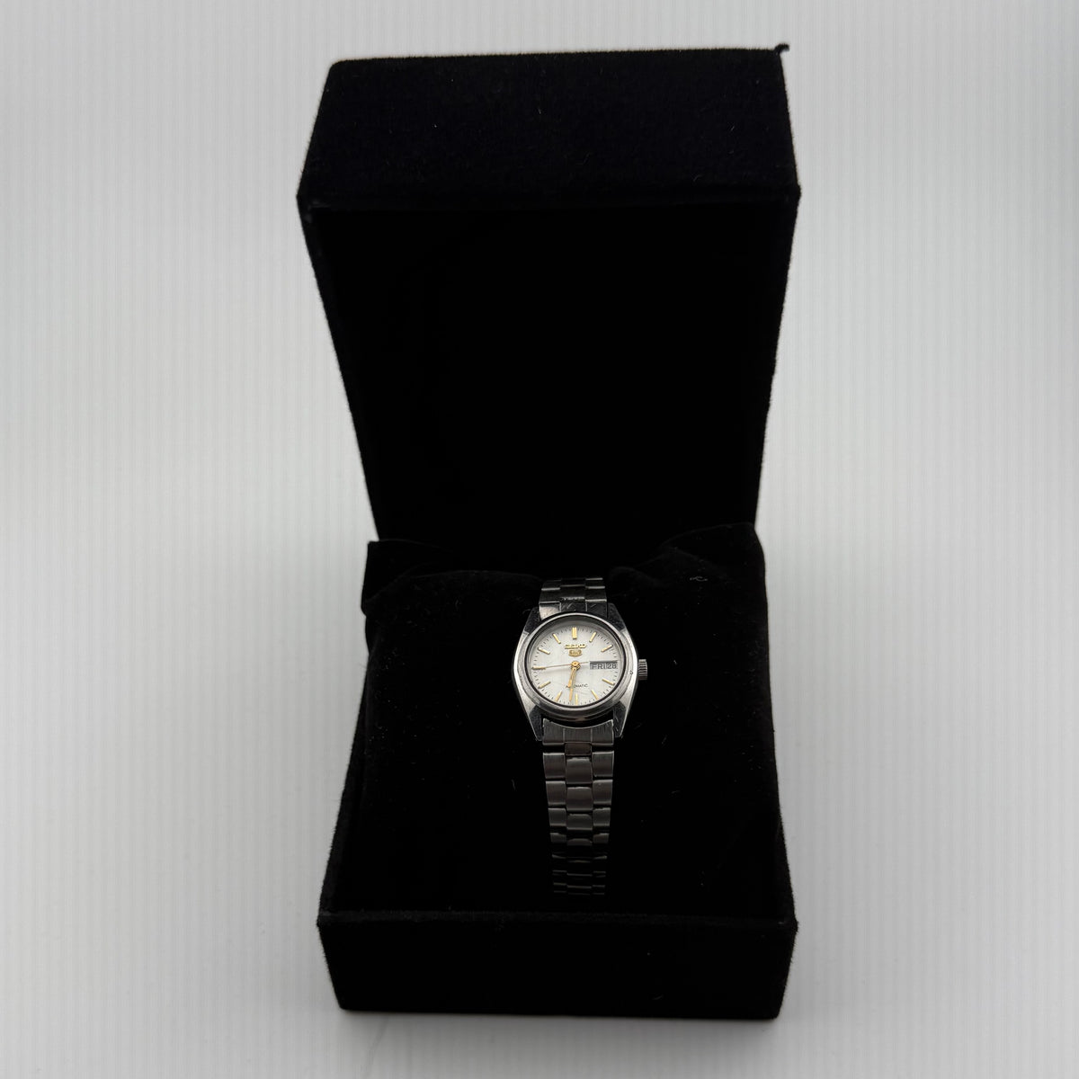 Vintage Seiko 5 Automatic 4206-0500 Ladies Watch 1979 (Fully Tested and Working)- £80.00