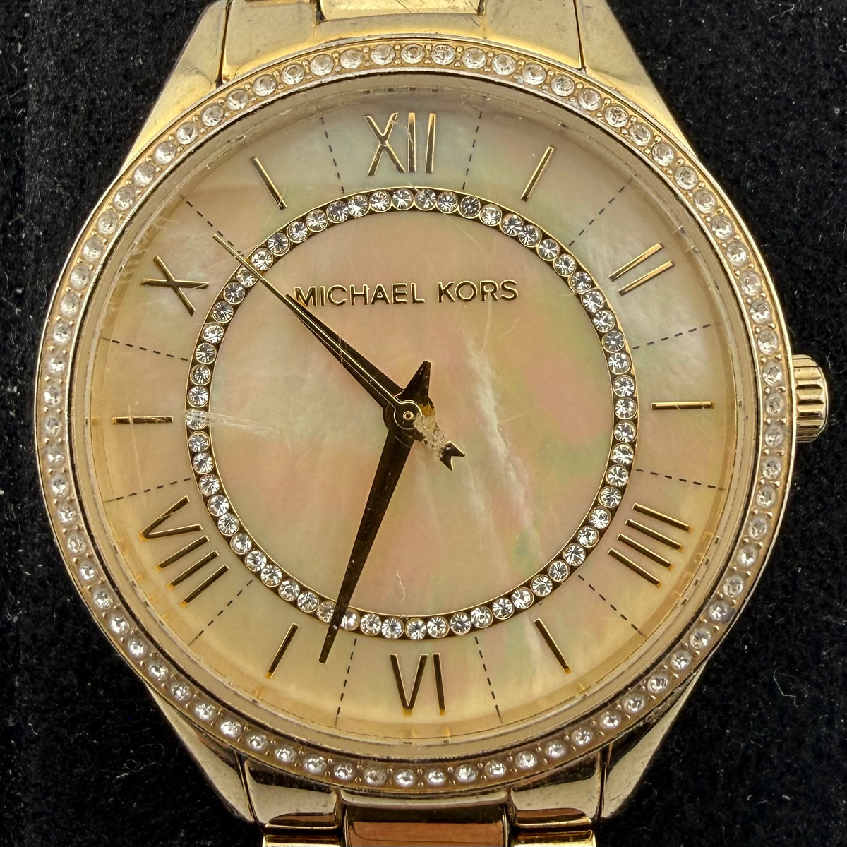 Michael Kors MK4463 Ladies Gold Tone Mother of Pearl Crystal Watch 35mm Boxed (Fully Tested and working)- £45.00