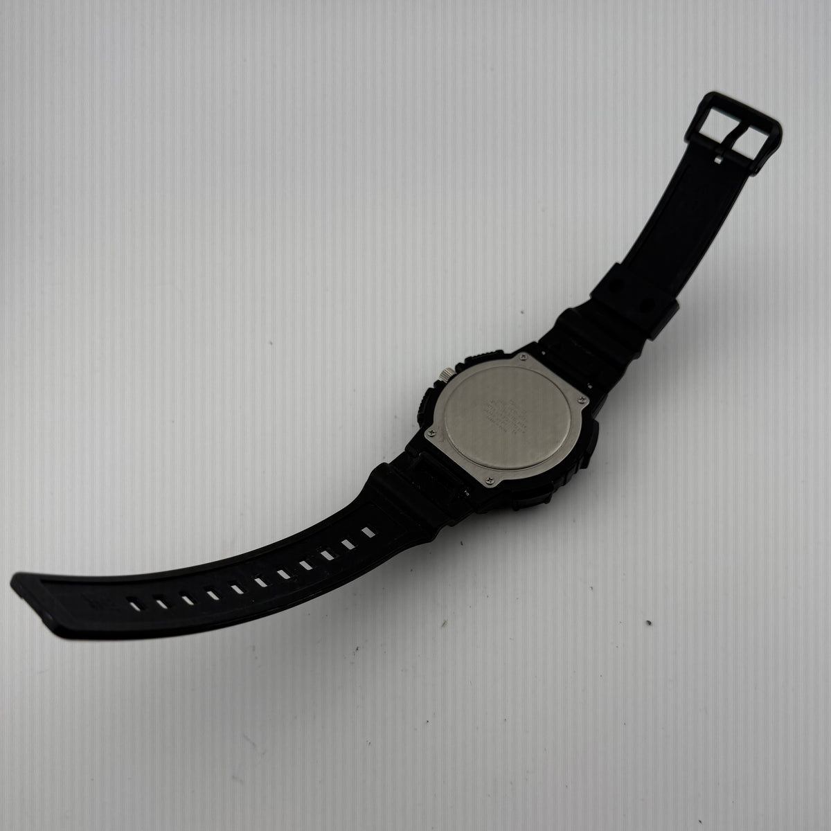 Casio MCW-200H 5490 Gents Chronograph 100M Black Sports Watch (Fully tested and Working)- £35.00