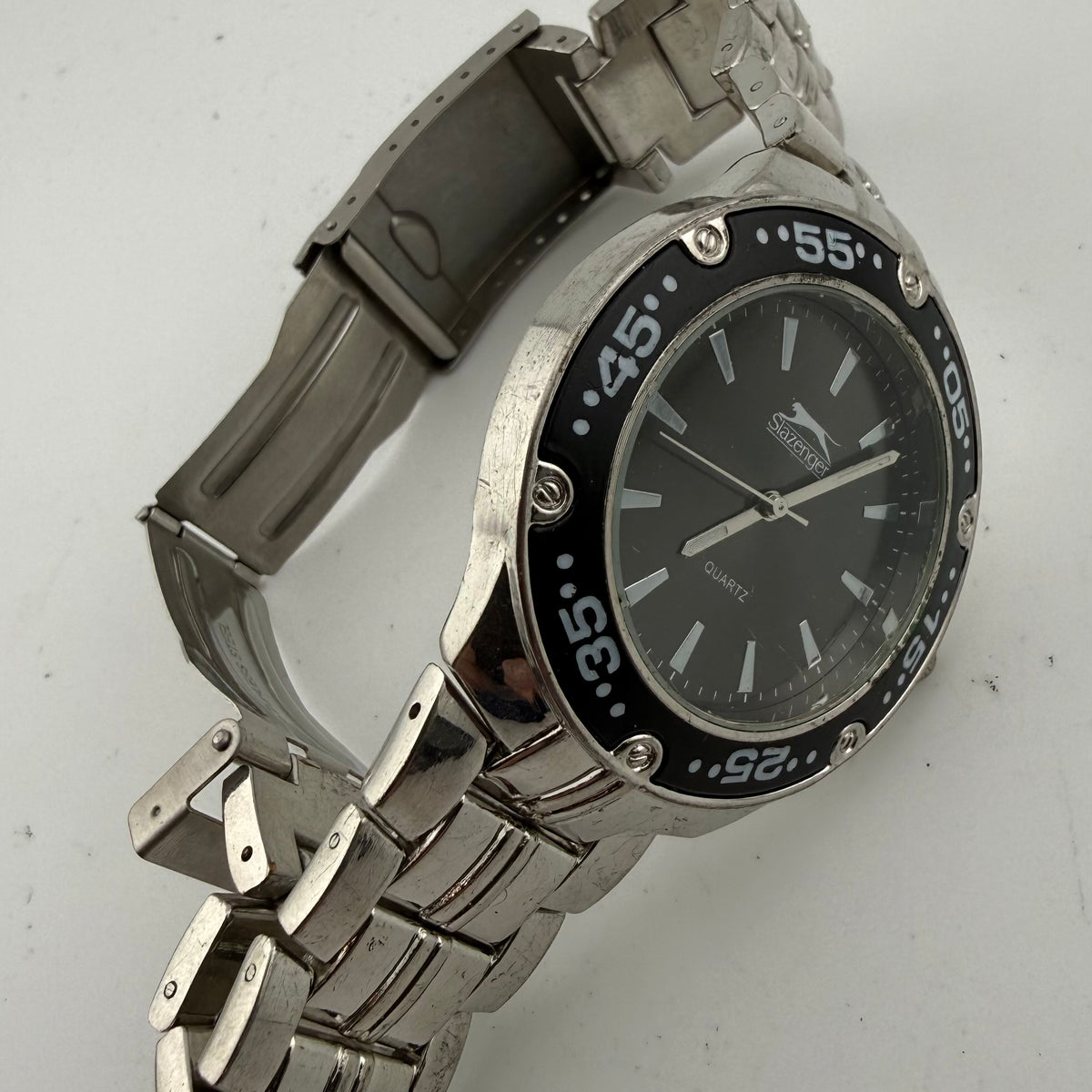 Slazenger Gents Black Dial Quartz Stainless Steel Bracelet Watch Fully Tested and Working- £15.00