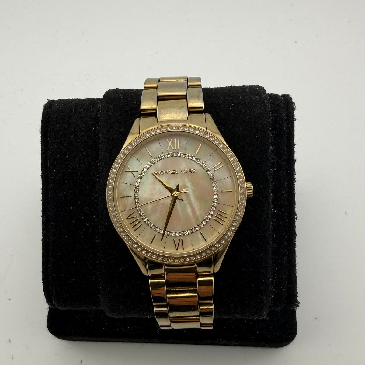Michael Kors MK4463 Ladies Gold Tone Mother of Pearl Crystal Watch 35mm Boxed (Fully Tested and working)- £45.00