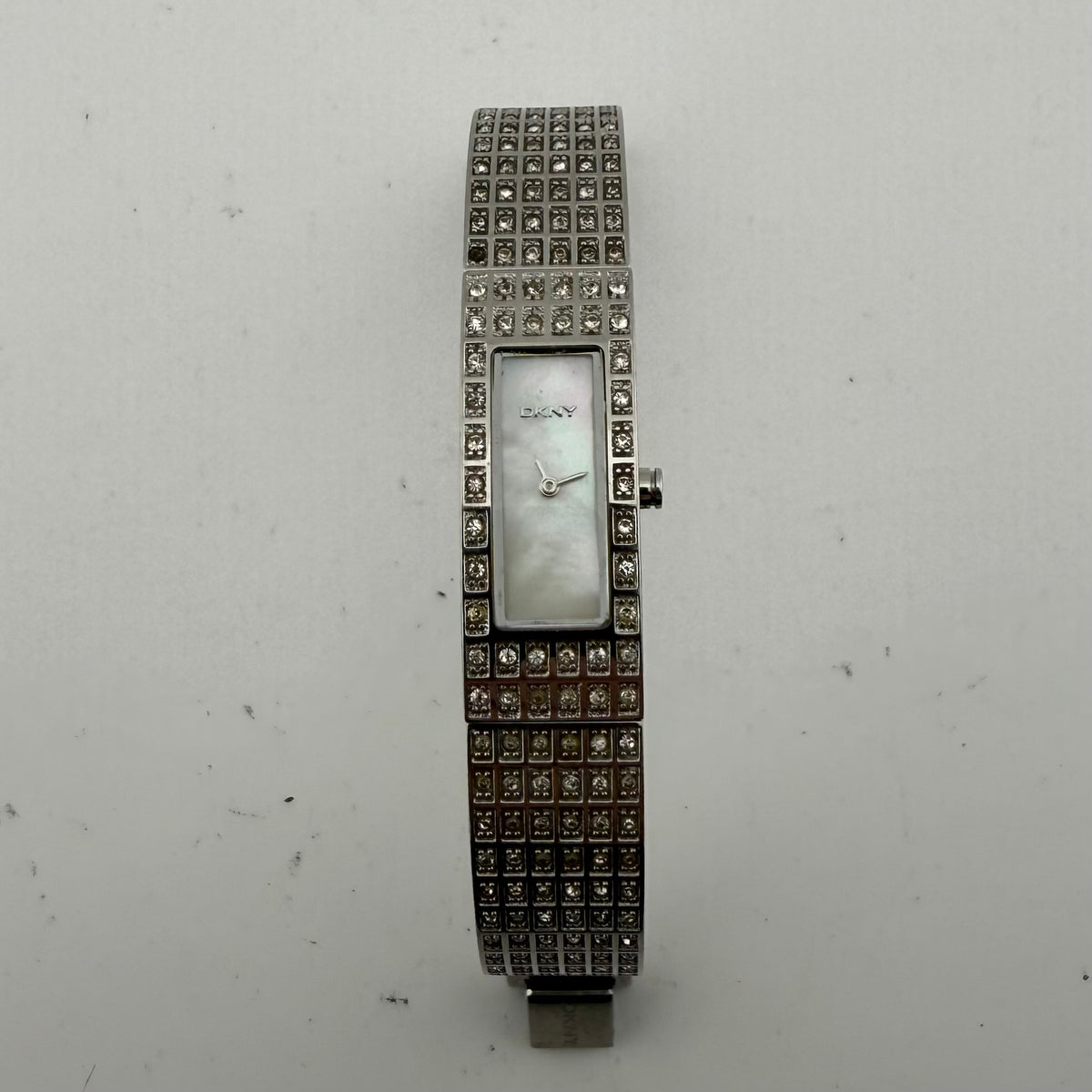 DKNY NY3407 Ladies Crystal Bracelet Mother of Pearl Dial Watch 15mm (Fully Tested and working)- £25.00