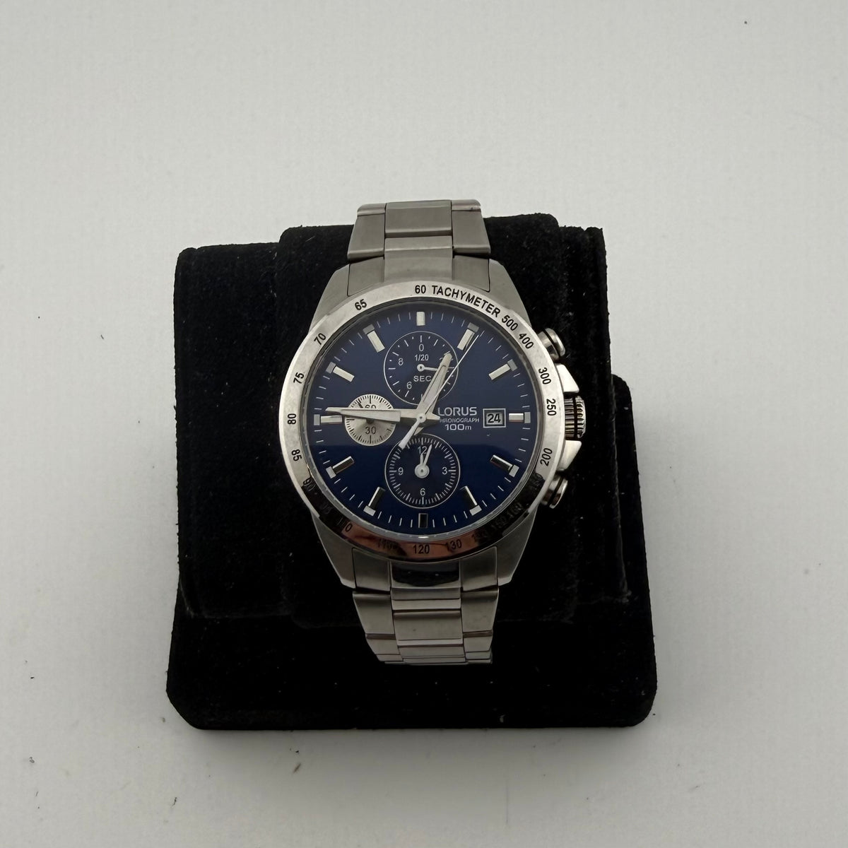 Lorus Gents Blue Dial Quartz Chronograph 100M Tachymeter Bracelet Watch Fully Tested and Working- £45.00