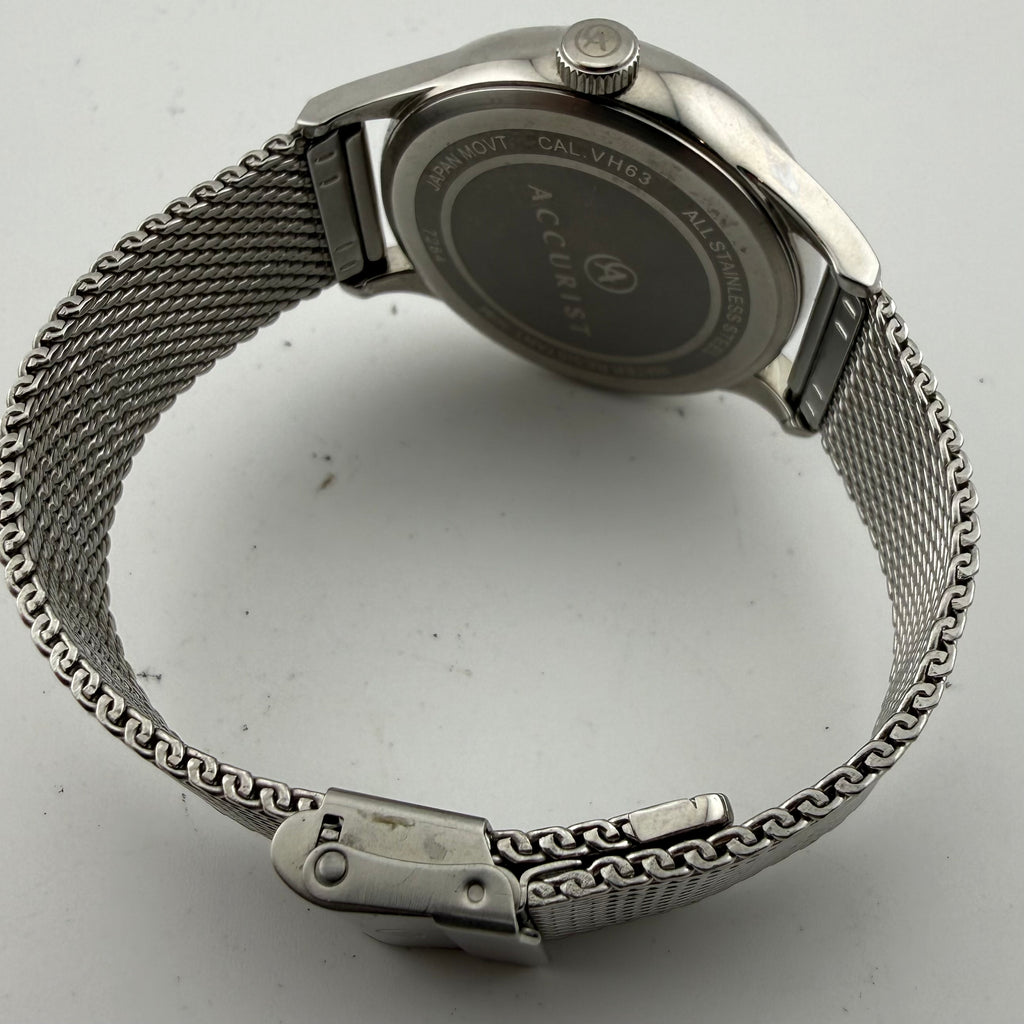 Accurist 7284 Mens Multifunction Silver Dial Mesh Bracelet Watch Fully Tested and Working- £40.00