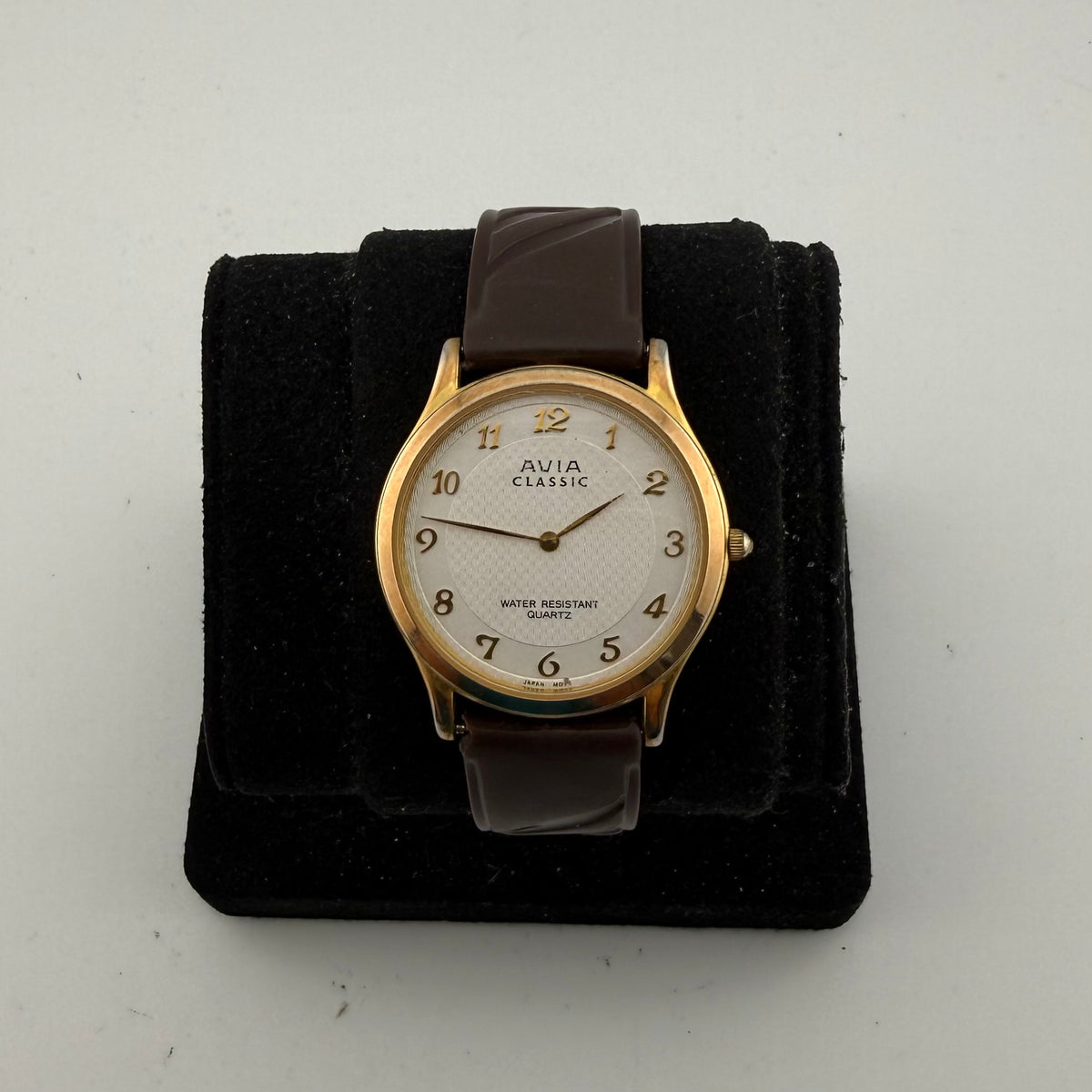 Avia Classic Mens Gold Tone Quartz Watch Fully Tested and Working- £30.00