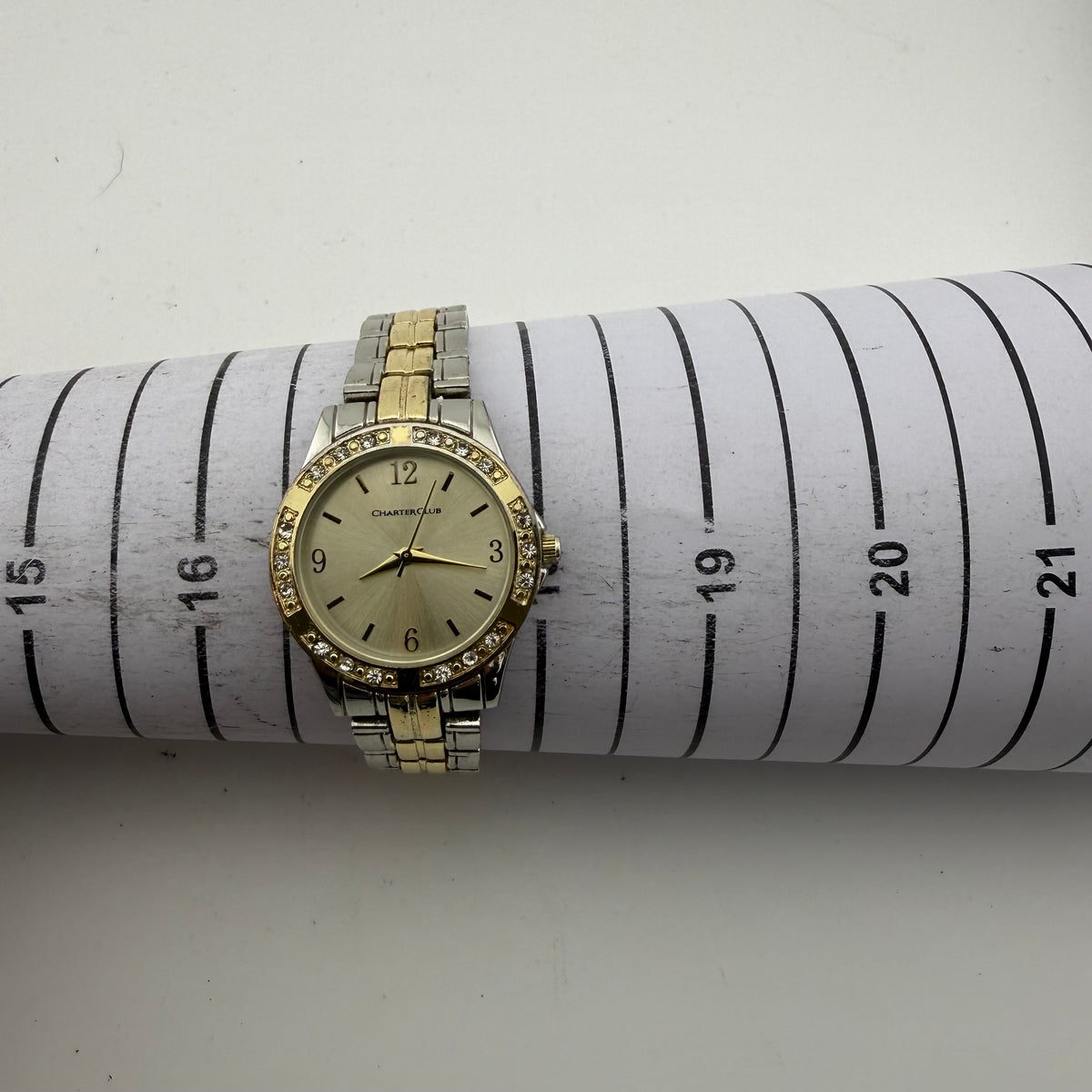Charter Club 16221 Ladies Two Tone Crystal Bezel Quartz Watch Fully Tested and Working- £10.00