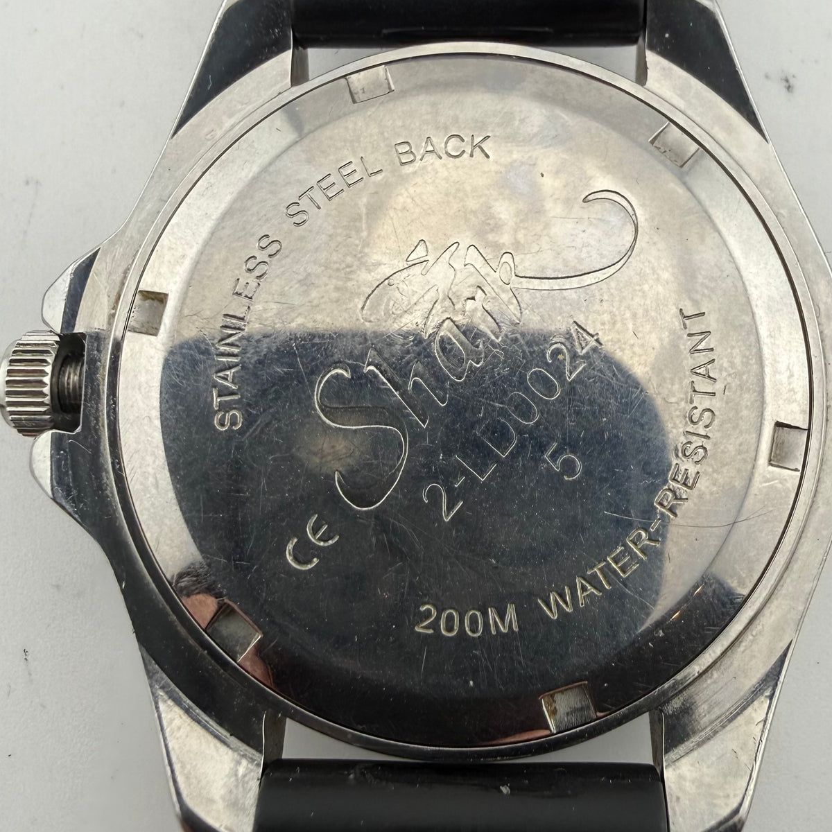 Vintage Shark 200M Diver Quartz Day Date Pepsi Style Bezel Men’s Watch 46mm- £70.00