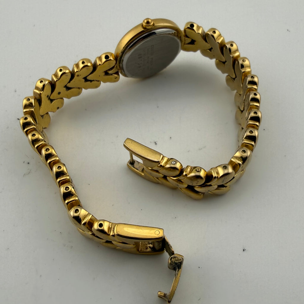 Vintage Citizen 5920-S53540 Gold Tone Ladies Quartz Watch 25mm (Fully Tested and working)- £40.00