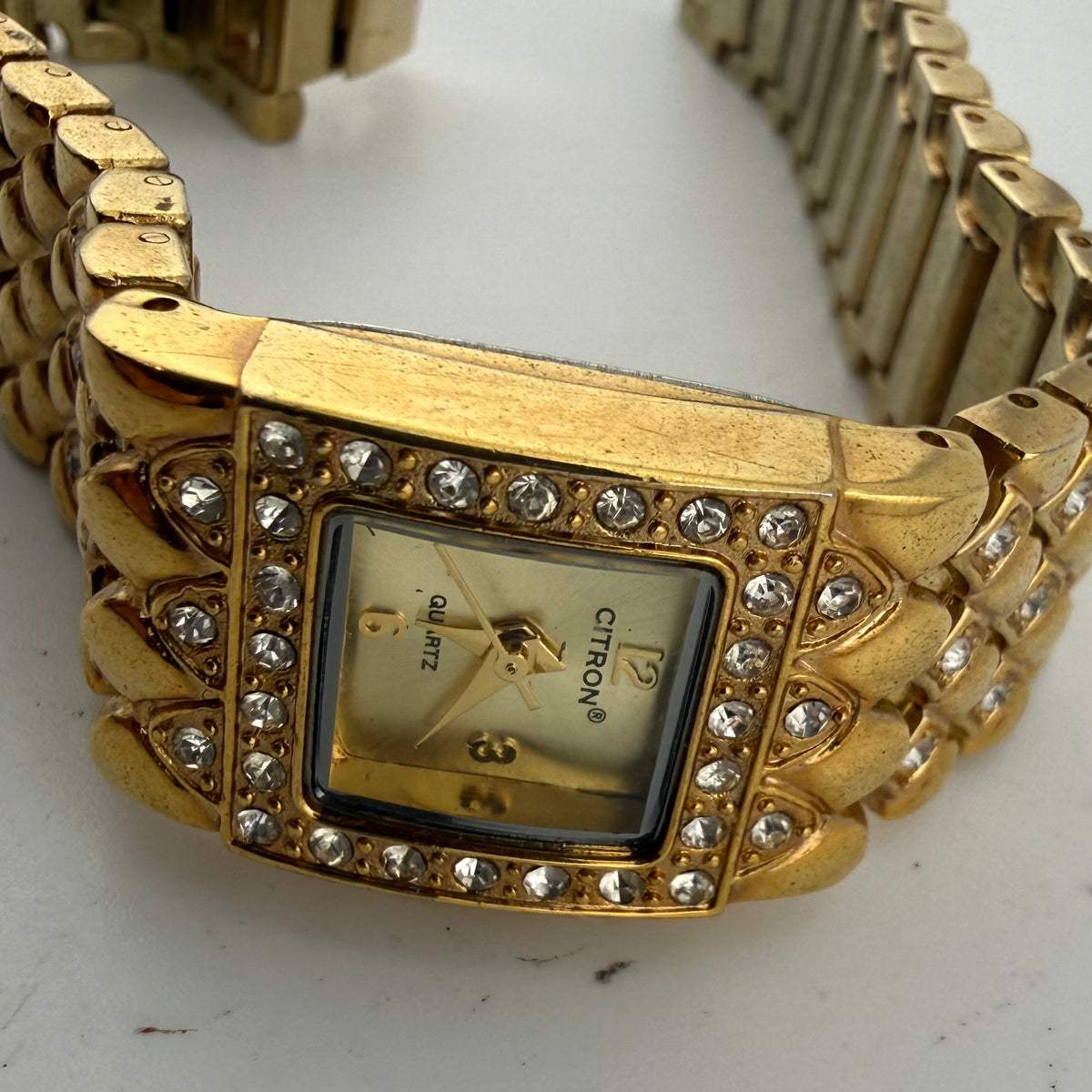 Citron L123L Ladies Gold Tone Quartz Watch Crystal Set Fully Tested and Working- £12.000