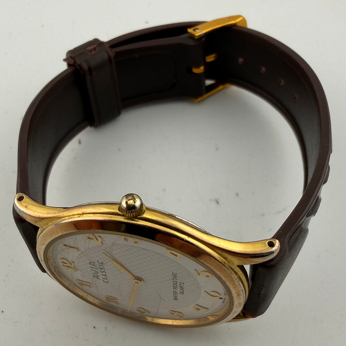 Avia Classic Mens Gold Tone Quartz Watch Fully Tested and Working- £30.00