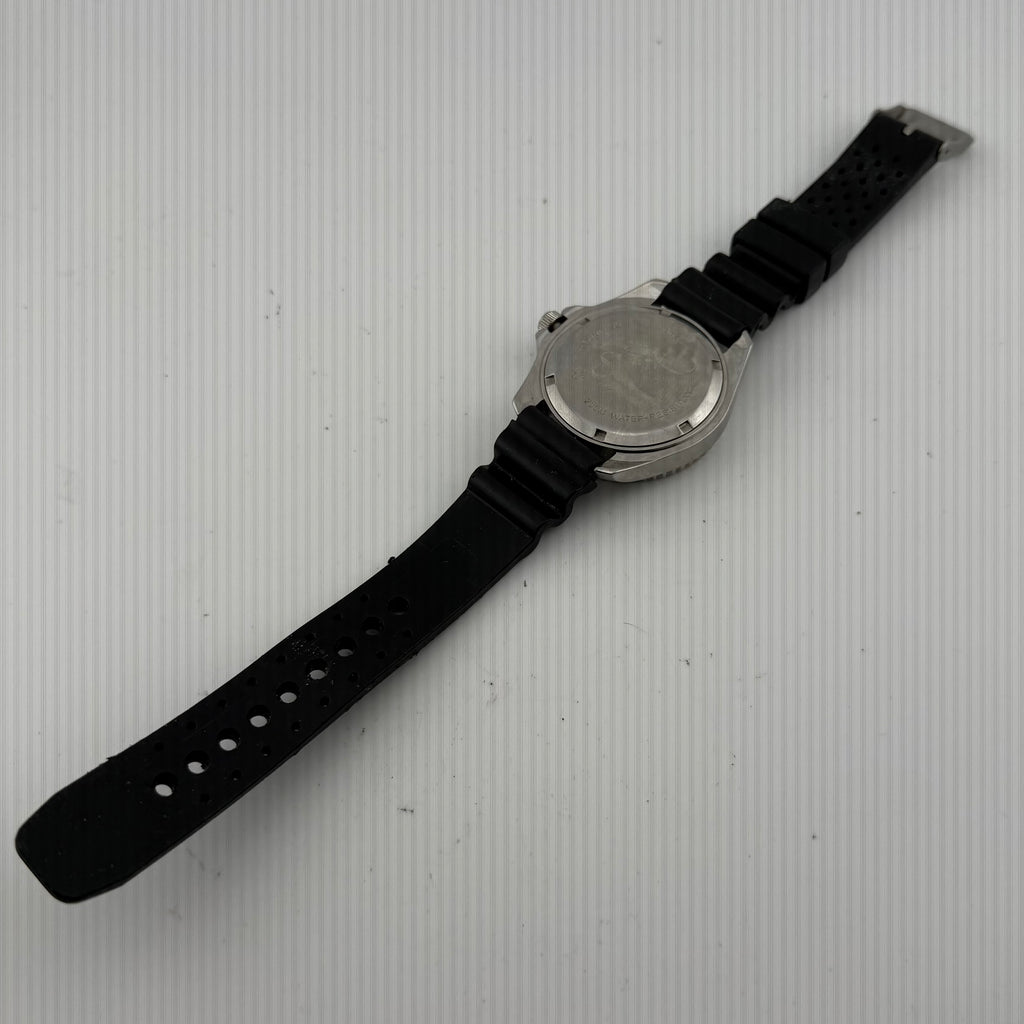 Vintage Shark 200M Diver Quartz Day Date Pepsi Style Bezel Men’s Watch 46mm- £70.00