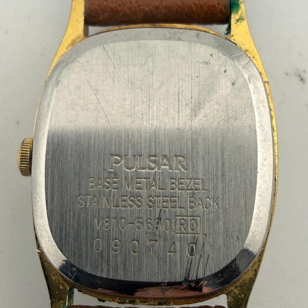 Vintage Pulsar V810-5690 Quartz Watch Gold Tone Arabic Dial Fully Tested and Working- £15.00