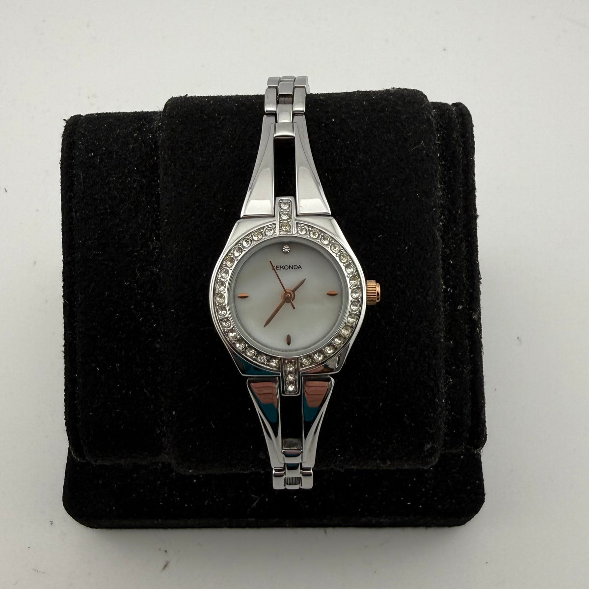 Sekonda 2004 AHT Ladies Crystal Set Silver Tone Quartz Watch Fully Tested and Working- £15.00