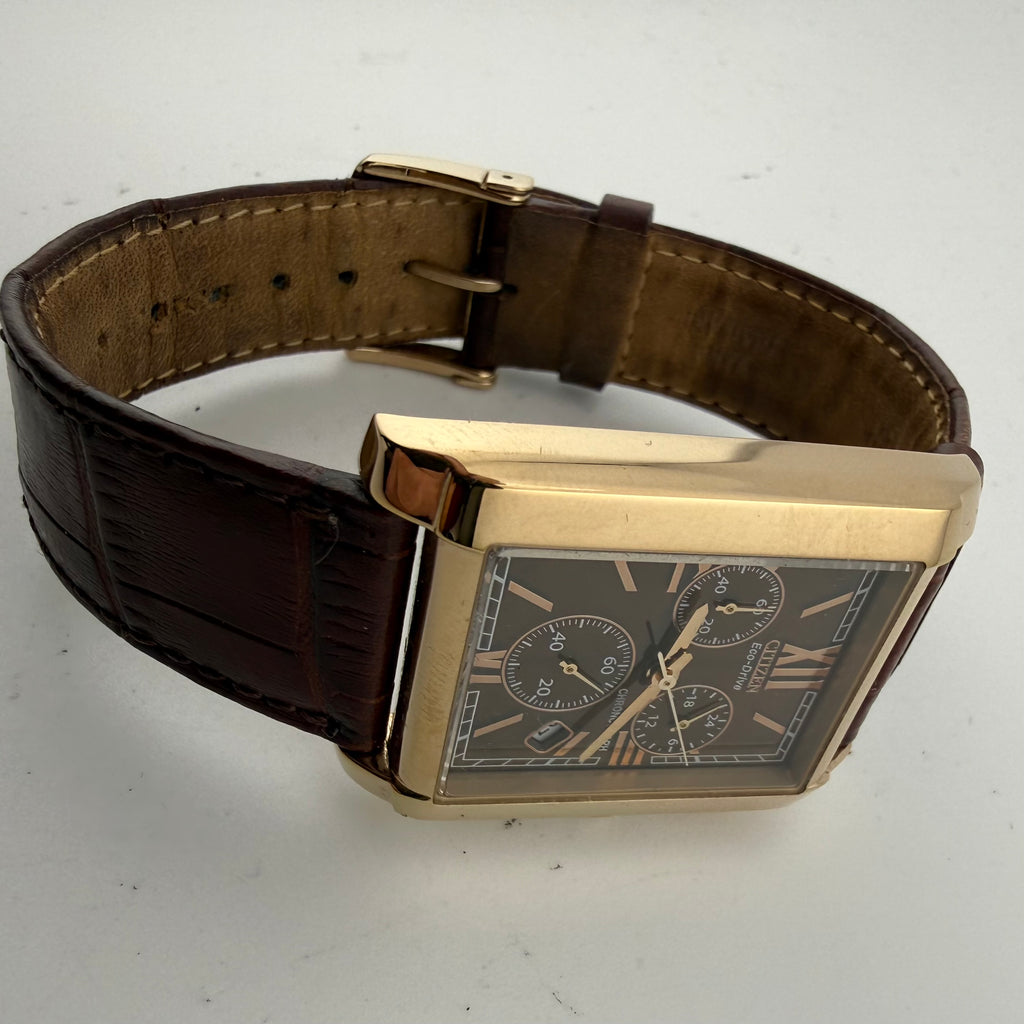 Citizen Eco-Drive H501-S077929 Gold Tone Rectangular Chronograph Brown Dial 33mm – Boxed- £120.00