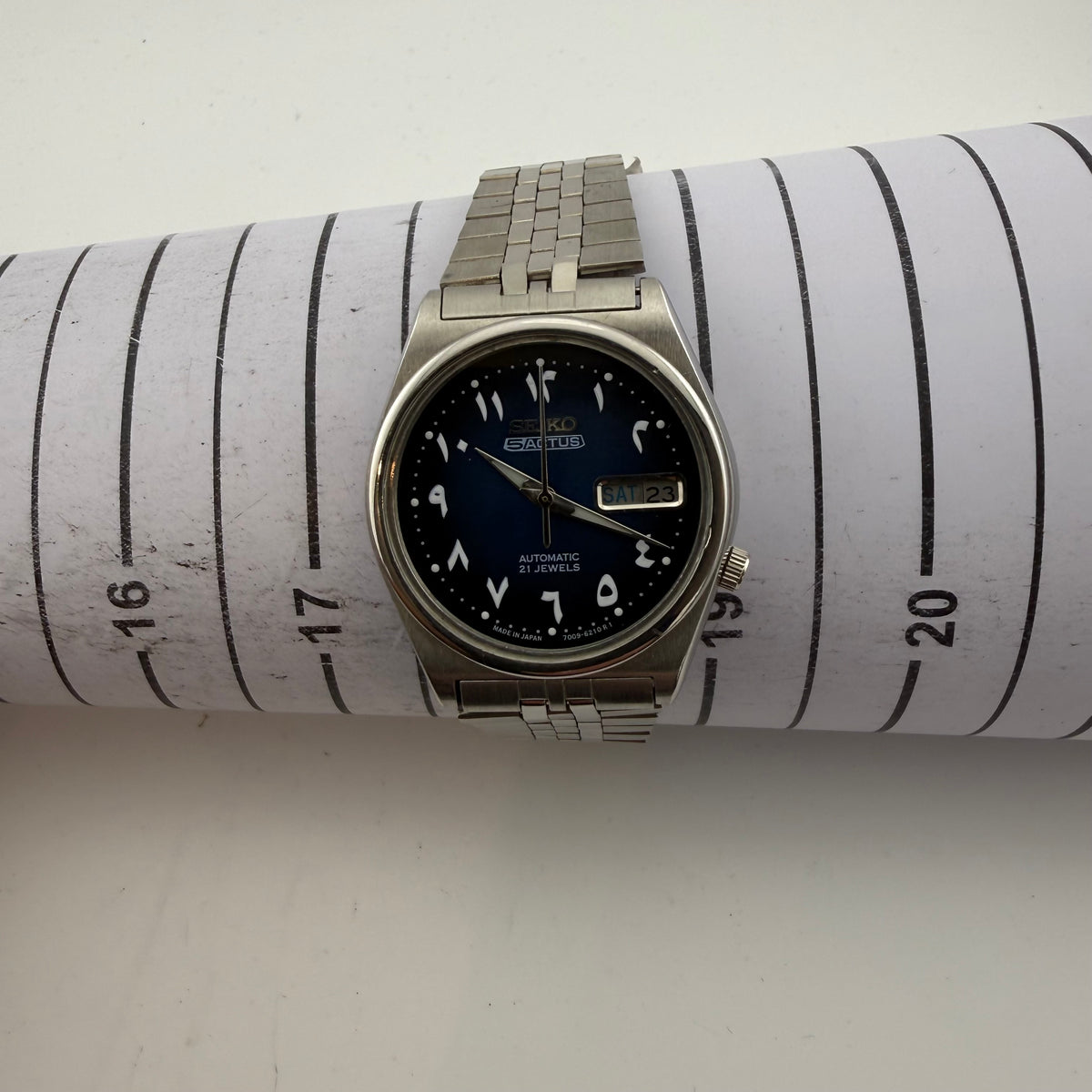 Vintage Seiko 5 Actus 7019-6180 Arabic Dial Automatic 1975 (Fully Tested and working)- £140.00