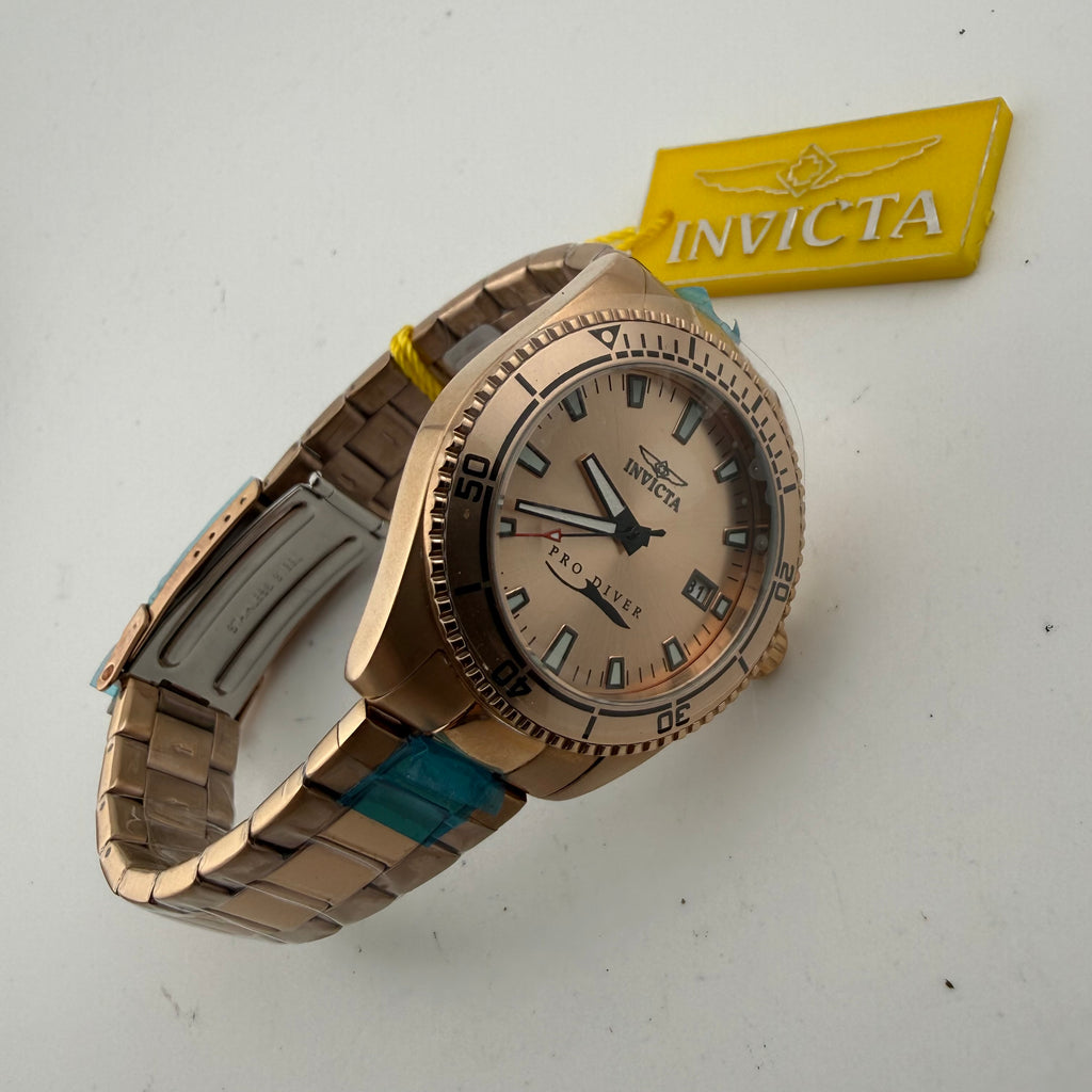 Invicta Pro Diver 21566 Rose Gold Ladies Quartz Watch Boxed (Fully Tested and working)- £75.00