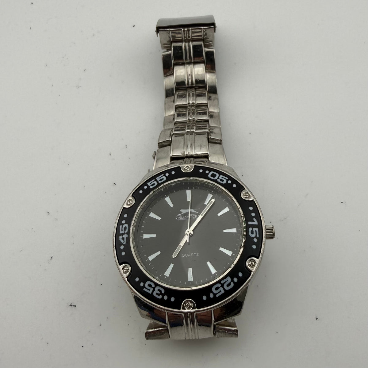 Slazenger Gents Black Dial Quartz Stainless Steel Bracelet Watch Fully Tested and Working- £15.00