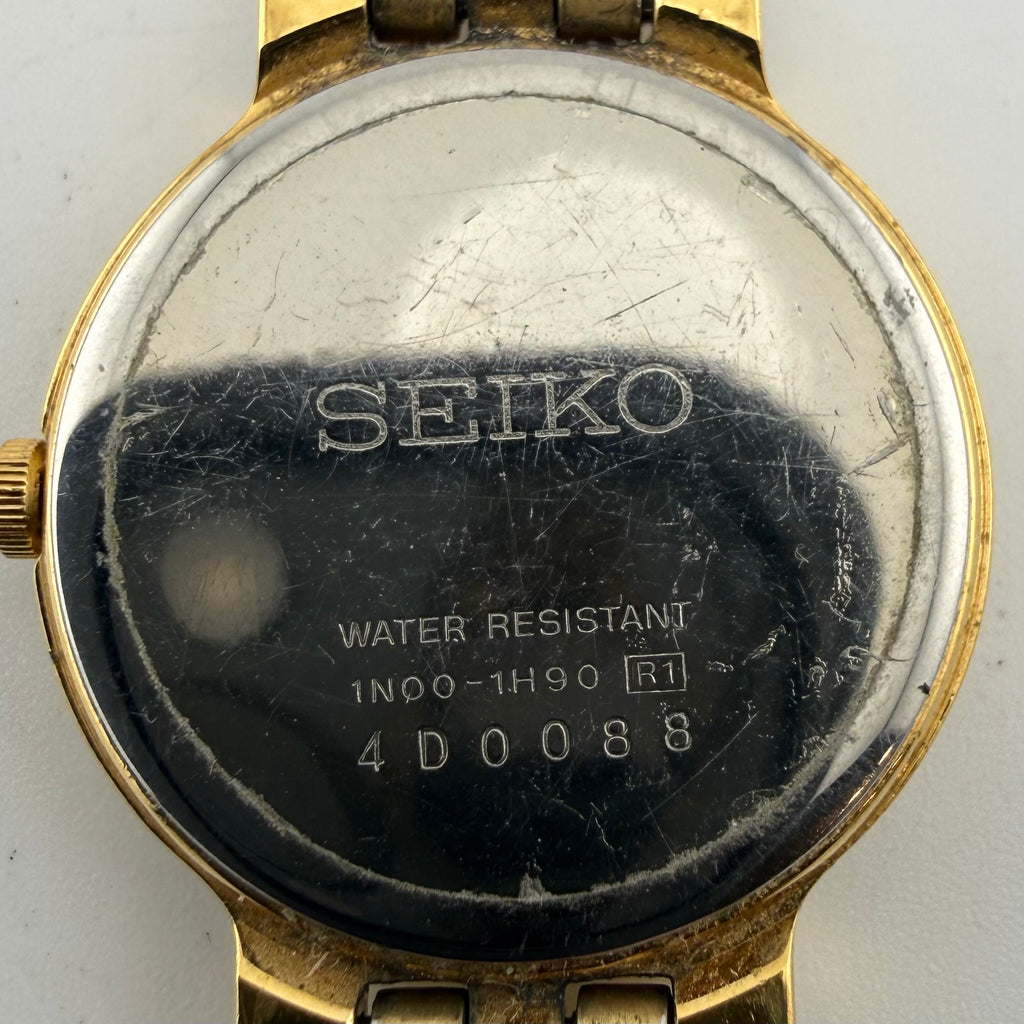 Seiko 1N00-1H90 Ladies Gold Tone Quartz Bracelet Watch Fully Tested and Working- £40.00