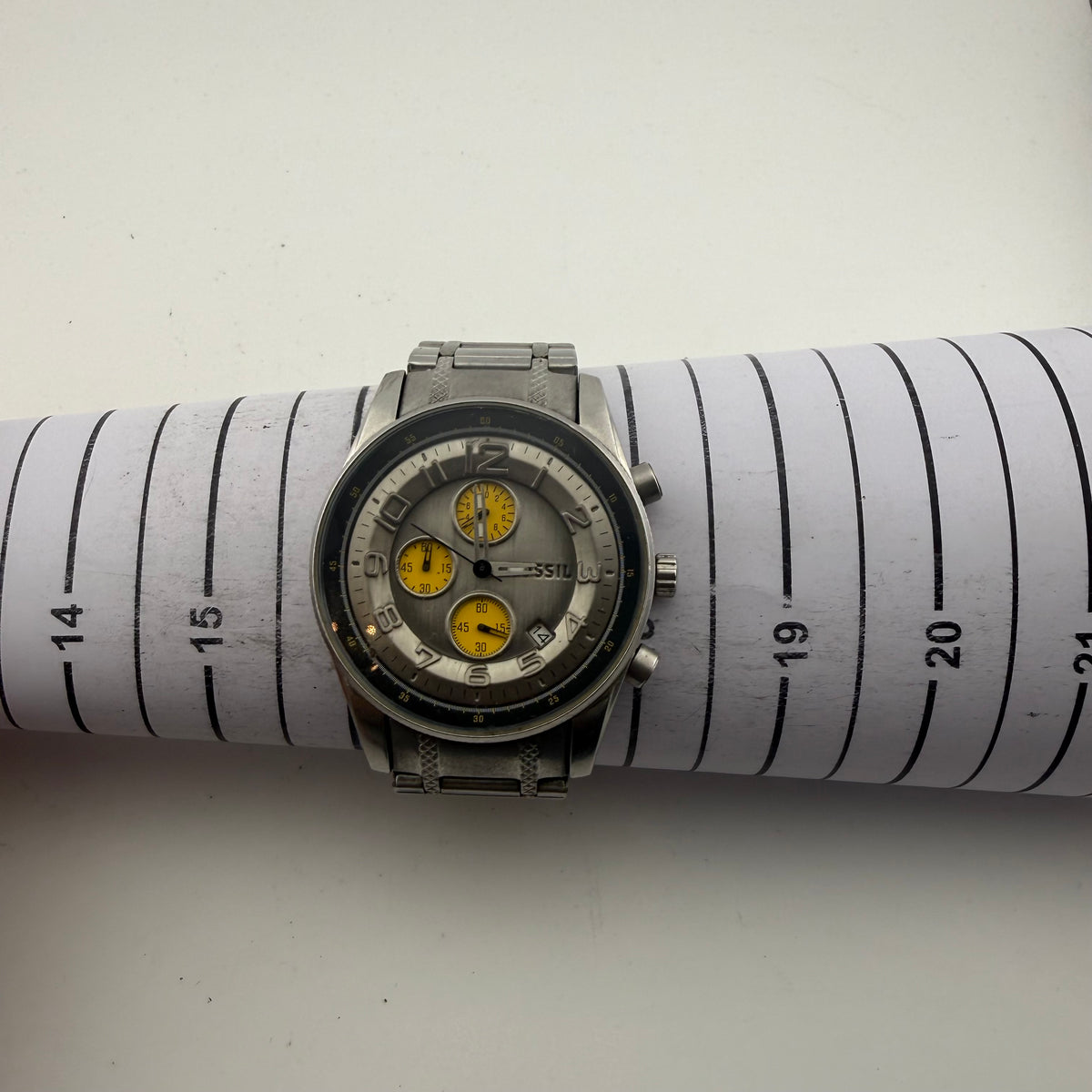Fossil JR-9937 Gents Chronograph Watch Yellow Sub Dials Fully Tested and Working- £35.00