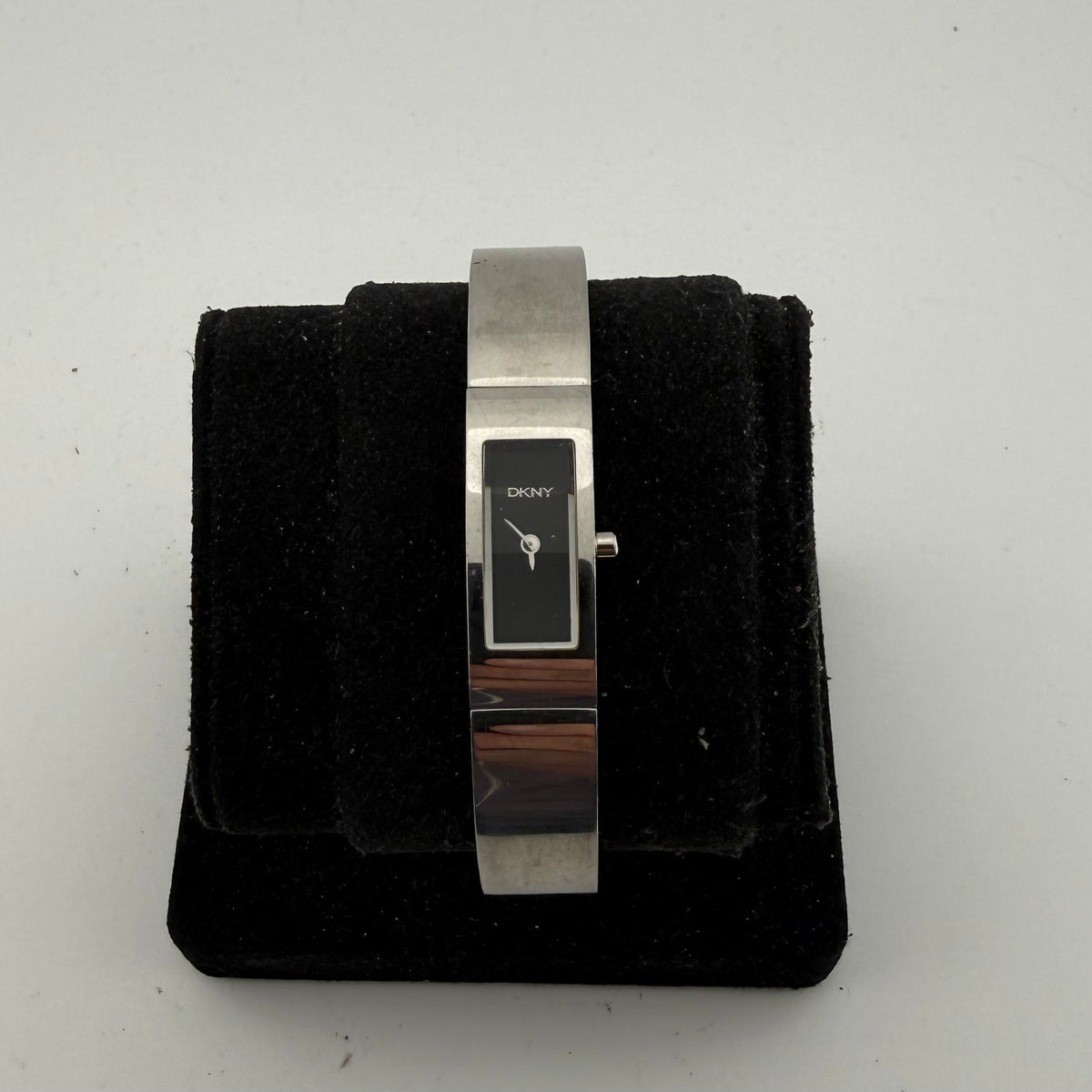 DKNY Ladies Silver Tone Black Dial Bangle Bracelet Quartz Watch Fully Tested and Working- £20.00