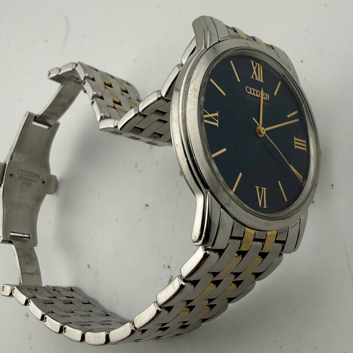 Citizen Eco-Drive Stiletto G820 Two Tone Blue Dial Ultra Slim Gents Watch Fully Tested and Working - £80.00