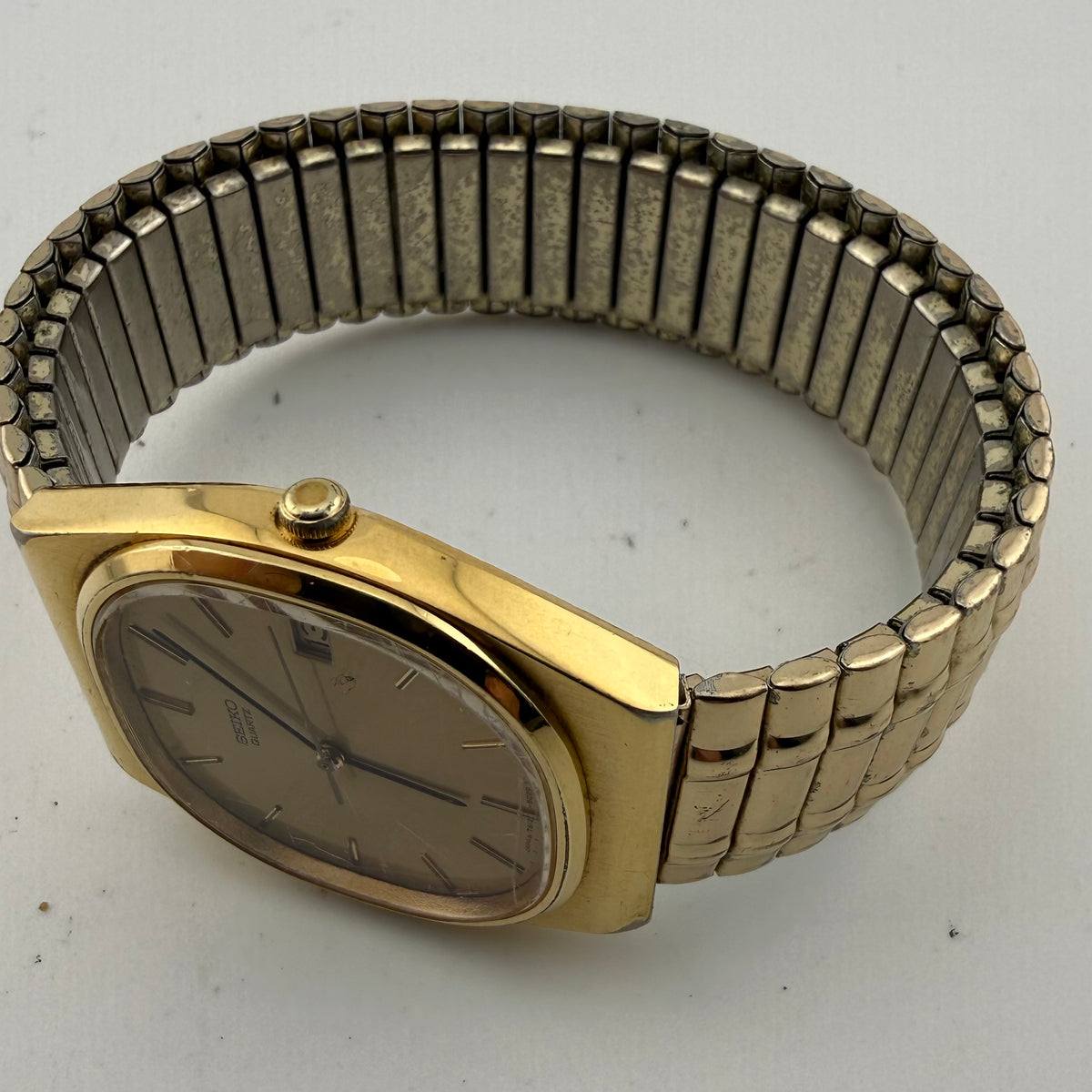 Vintage Seiko Quartz 7812-5009 Gold Tone August 1979 Watch (Fully Tested and working)- £75.00