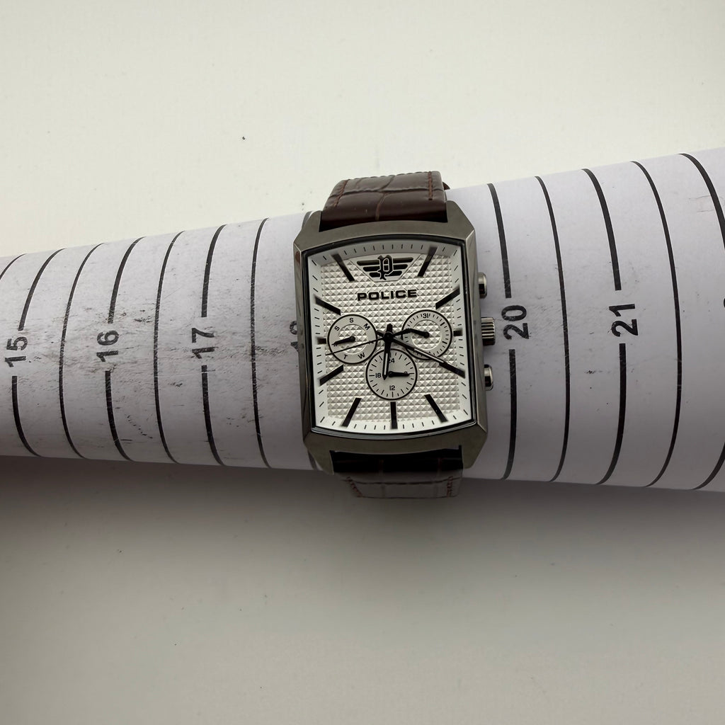Police Saleve JF22048 Gents Rectangular Multifunction Quartz Watch 37mm (Fully Tested and Working)- £45.00
