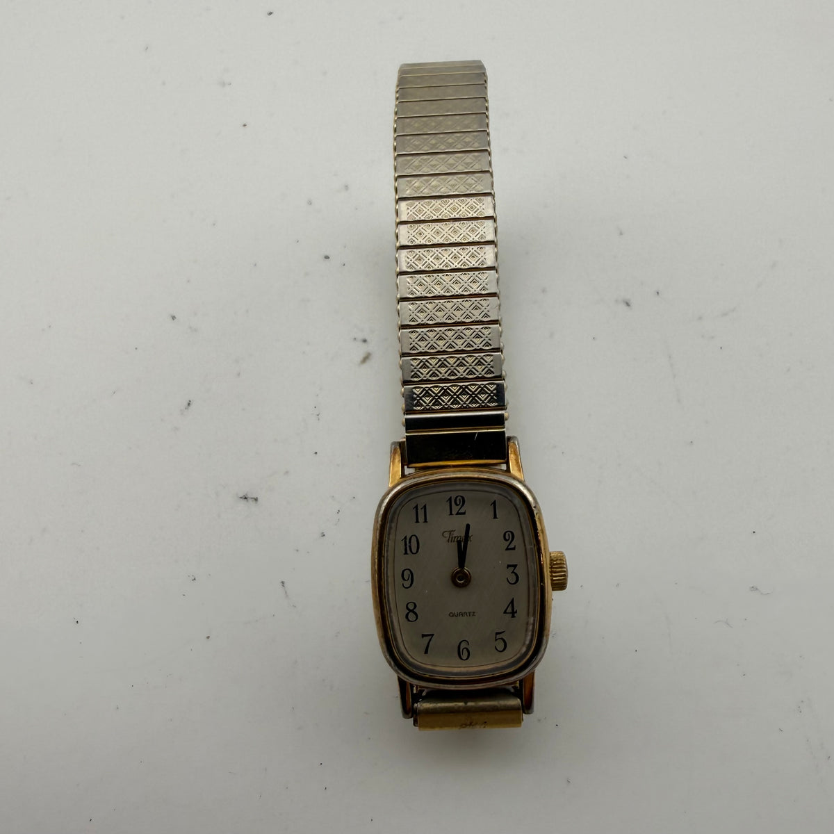 Vintage Timex T65 Ladies Gold Tone Quartz Watch Expansion Bracelet Fully Tested and Working- £10.00