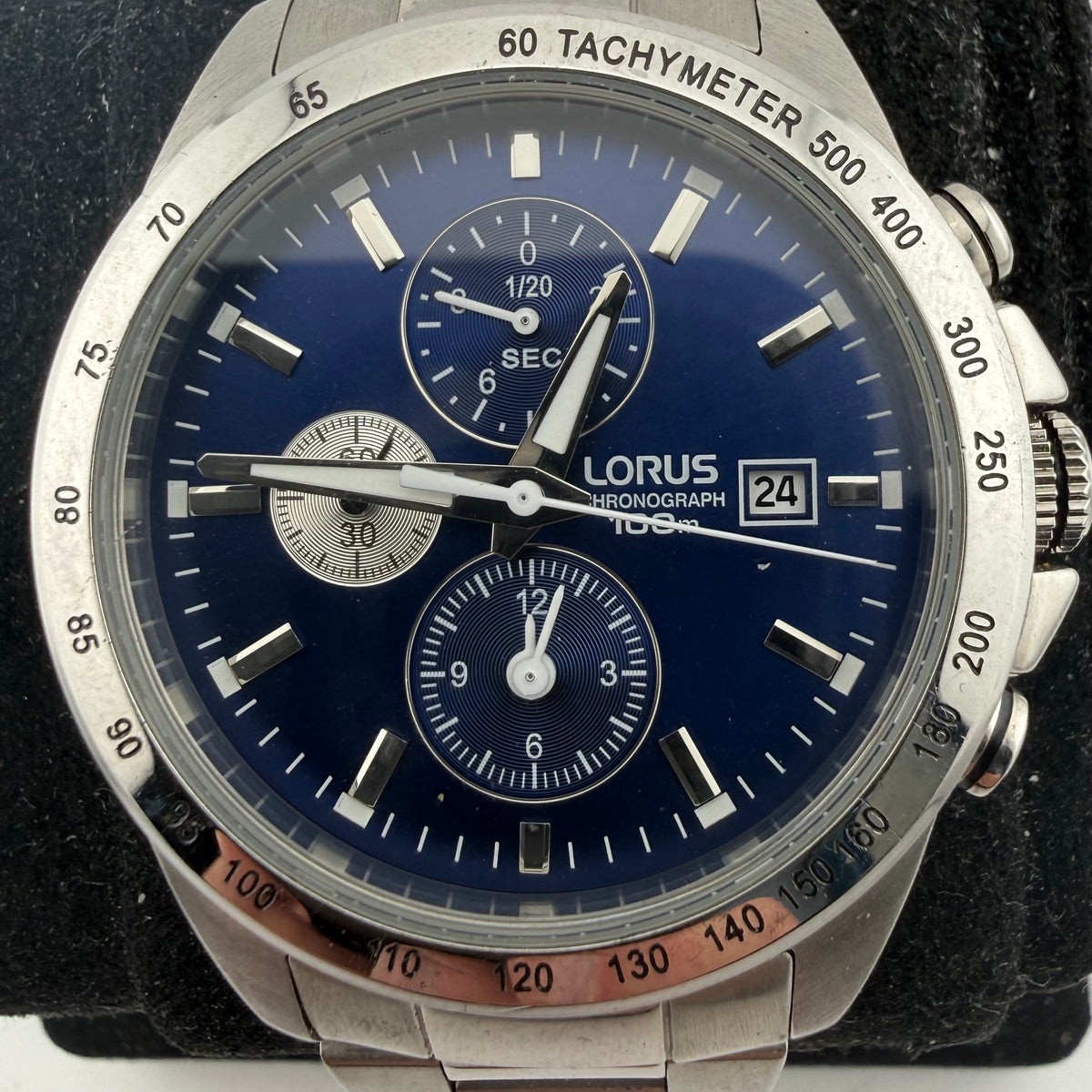 Lorus Gents Blue Dial Quartz Chronograph 100M Tachymeter Bracelet Watch Fully Tested and Working- £45.00