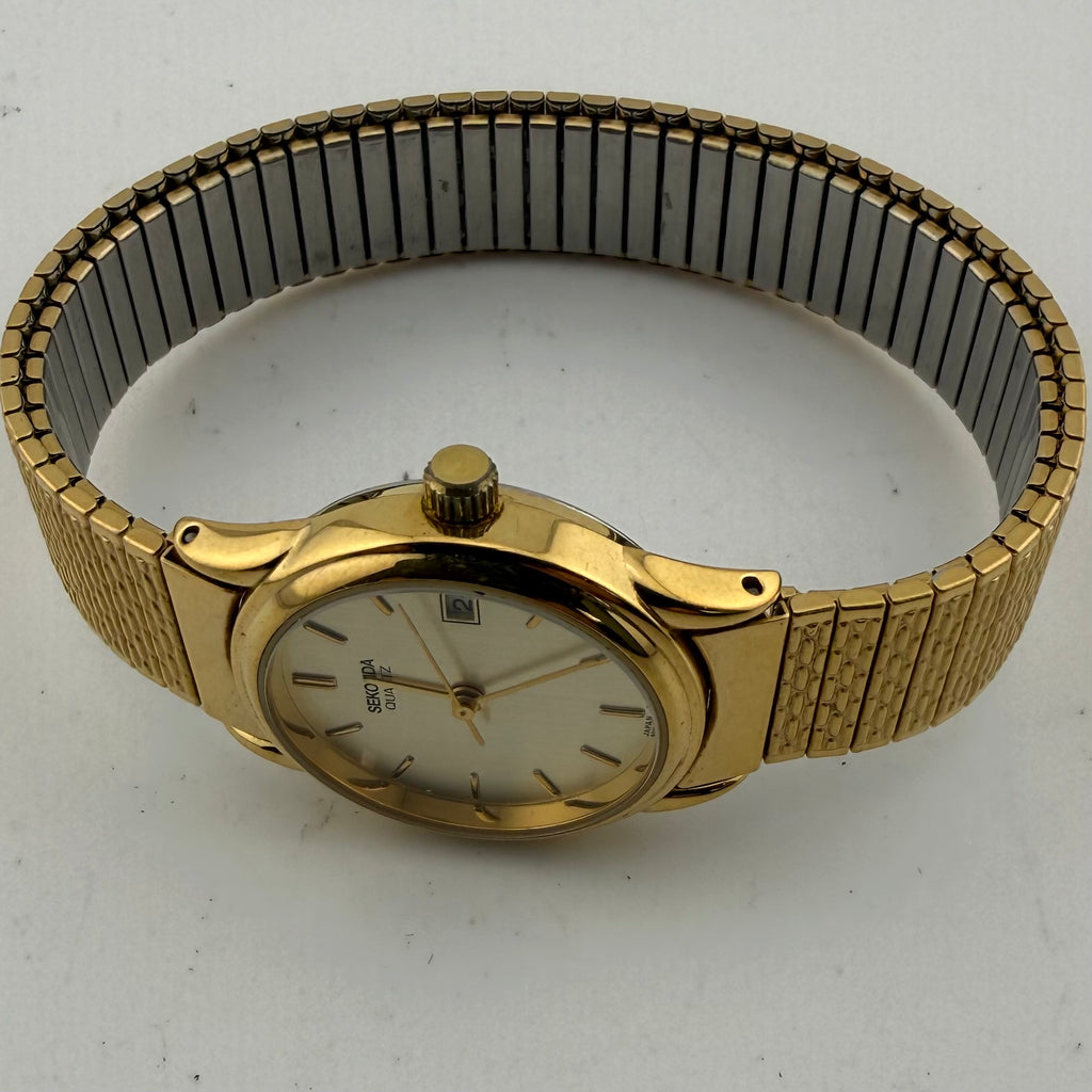 Sekonda 1624 Vintage Style Gold Tone Quartz Date Watch 27mm Stretch Bracelet (Fully Tested and working)- £15.00