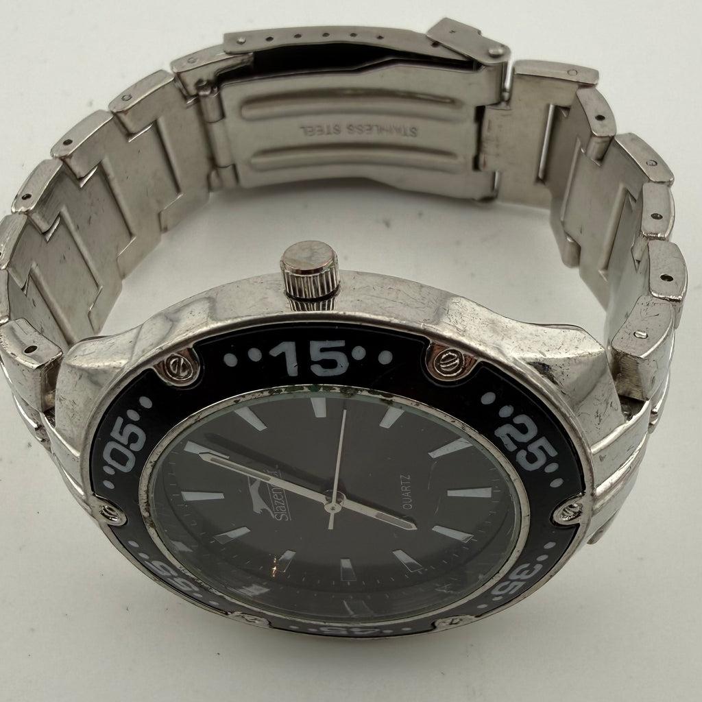 Slazenger Gents Black Dial Quartz Stainless Steel Bracelet Watch Fully Tested and Working- £15.00